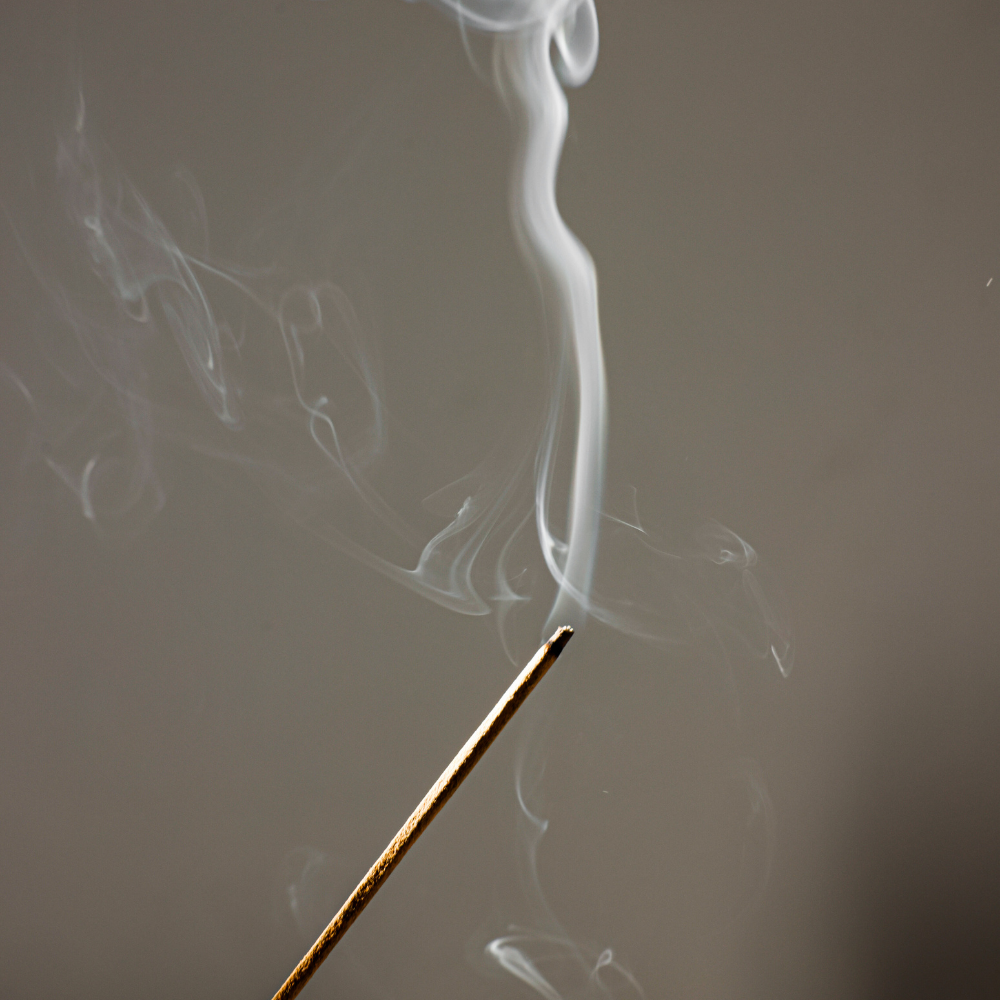 Incense (인센스)