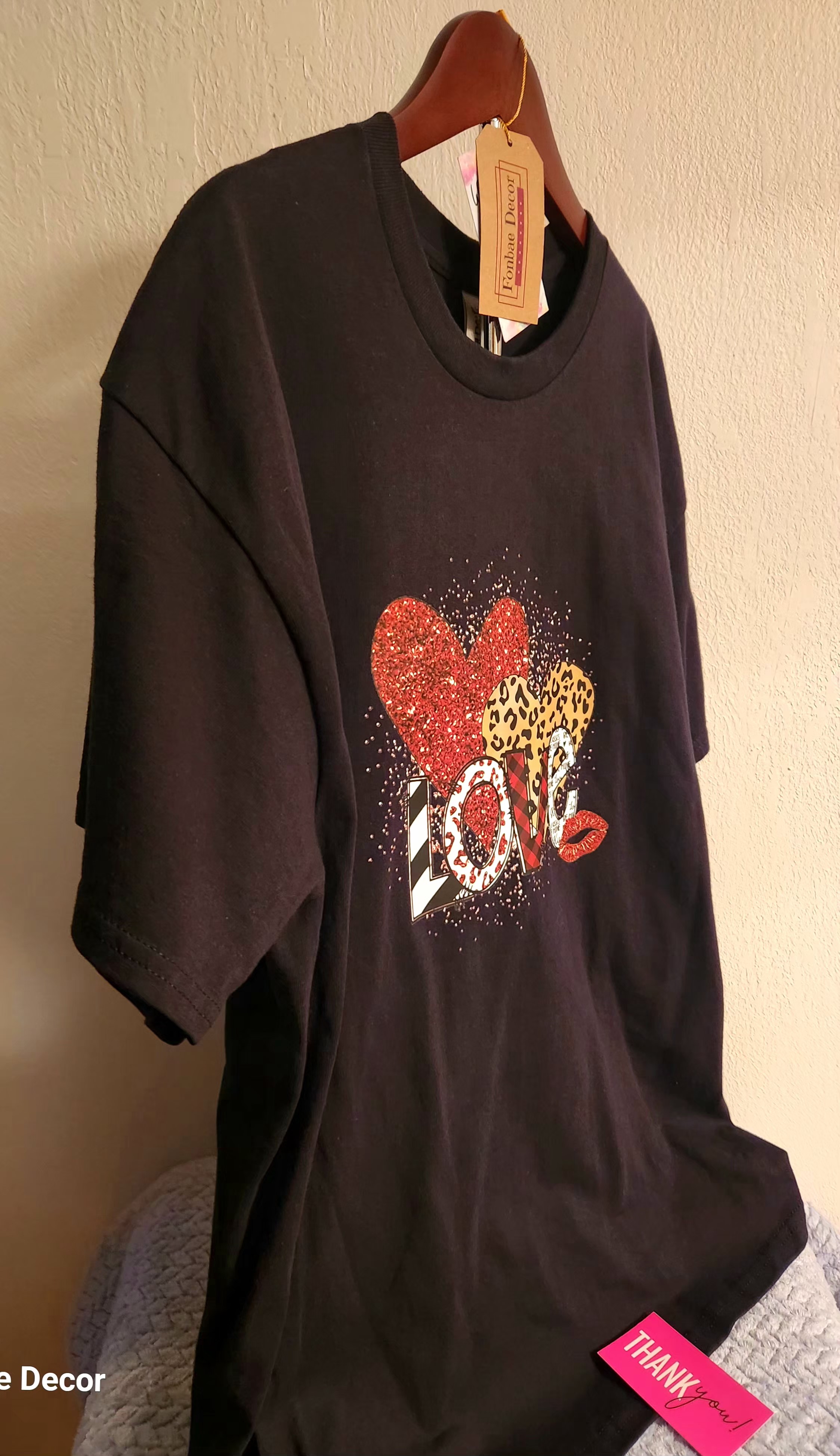 Love & Hearts Valentines' Graphic T-shirt