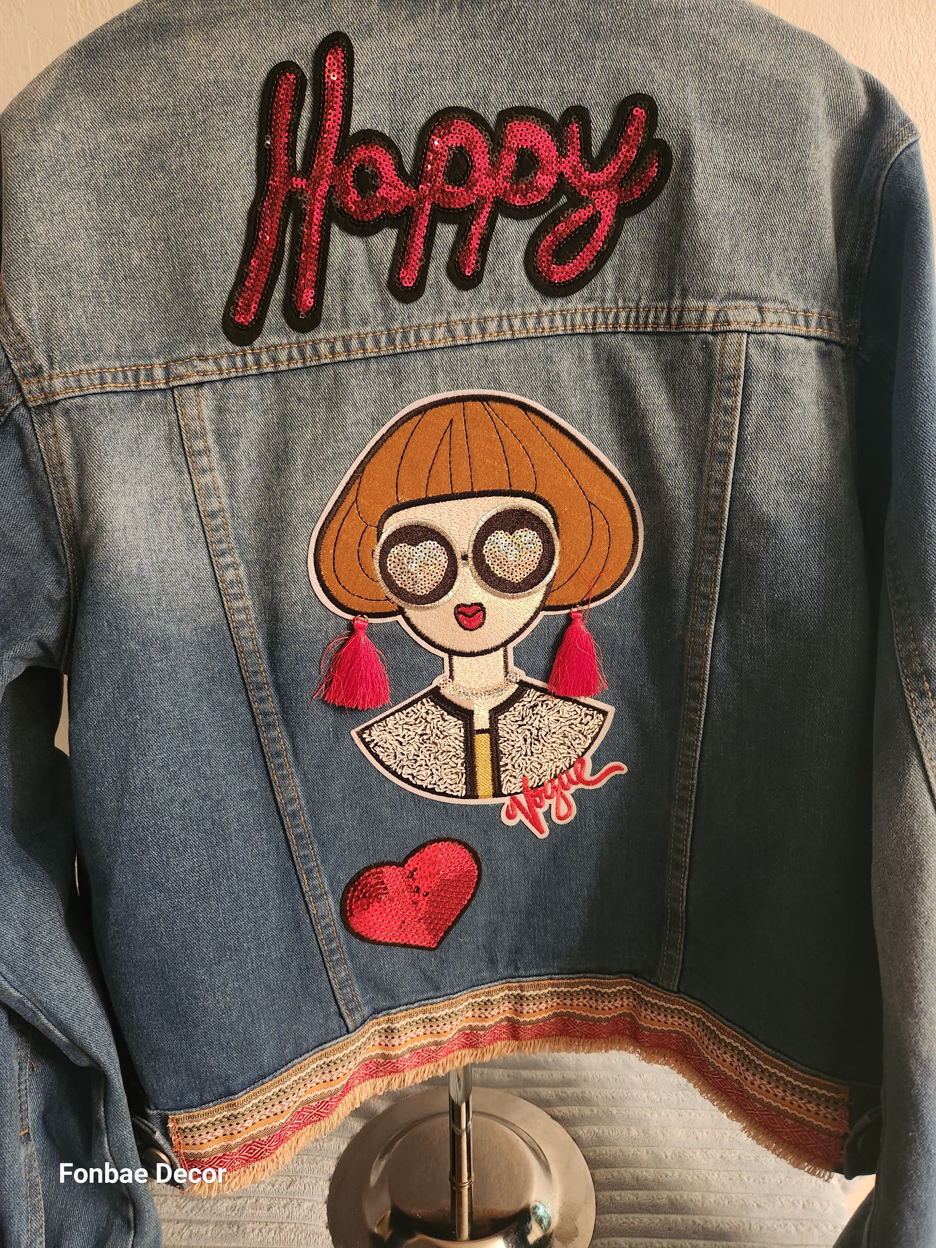 Sequin Embroidered Vogue Lady Denim Jacket