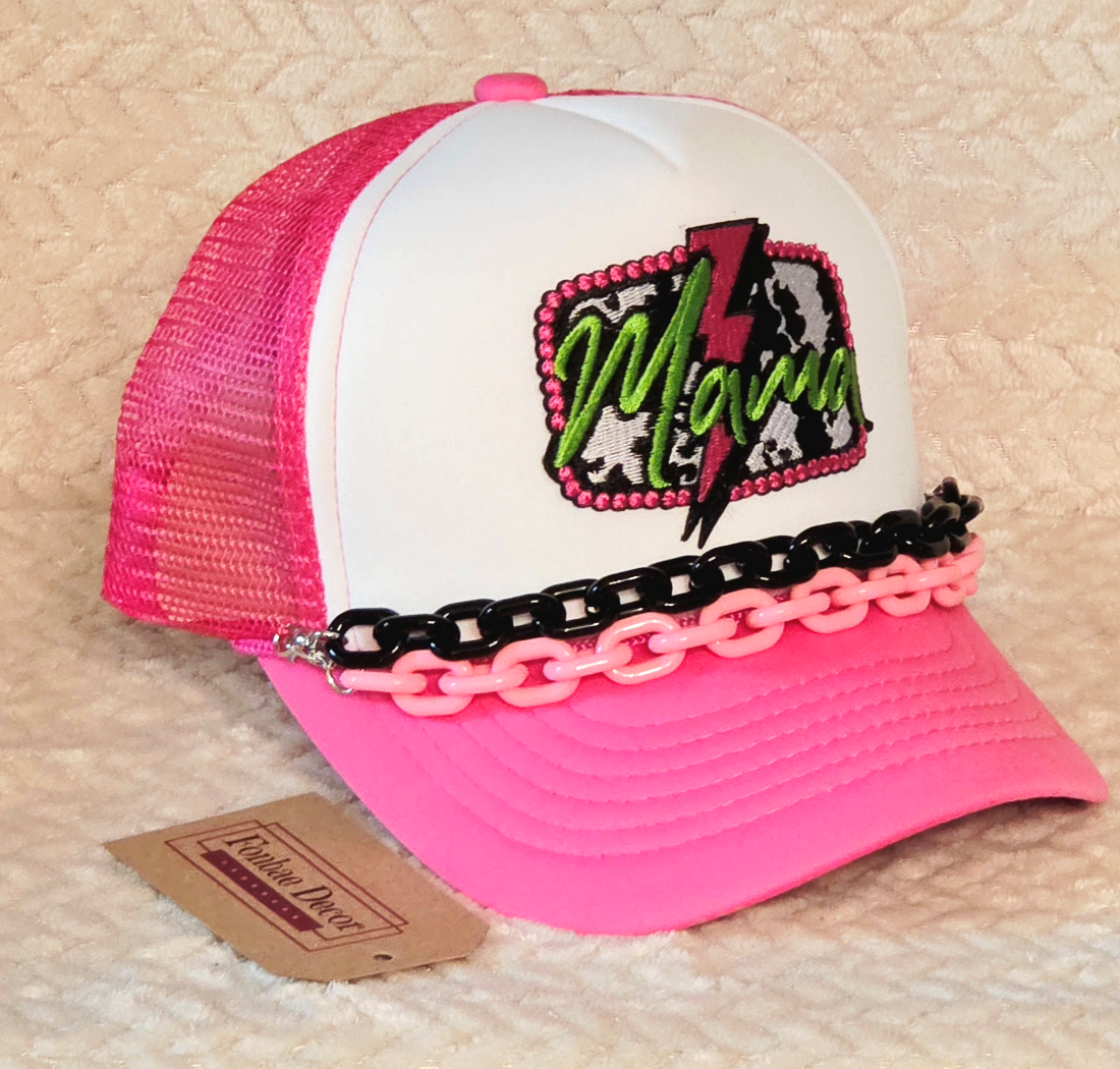 Mama Graphic Trucker Hat