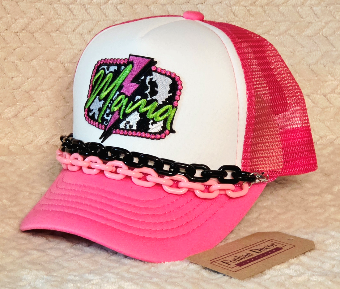 Mama Graphic Trucker Hat