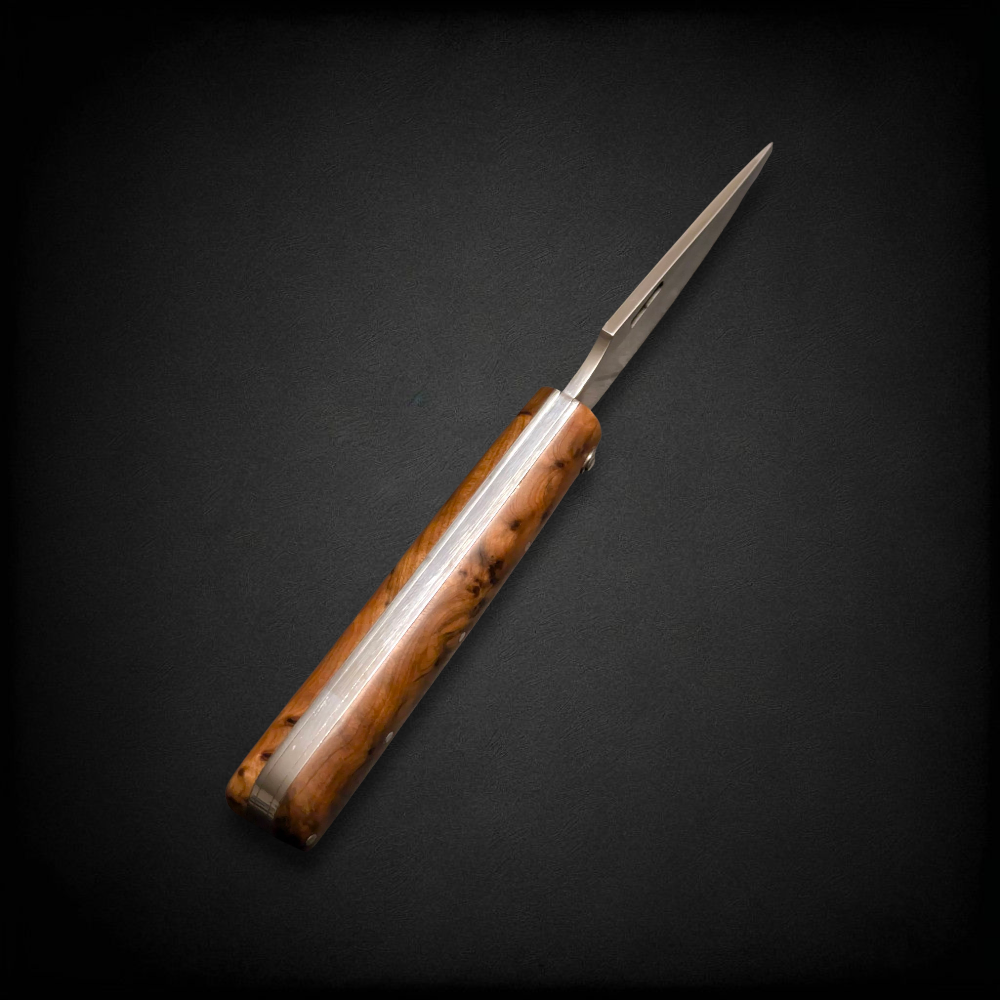 La Queue de Vache - Loupe de Thuya