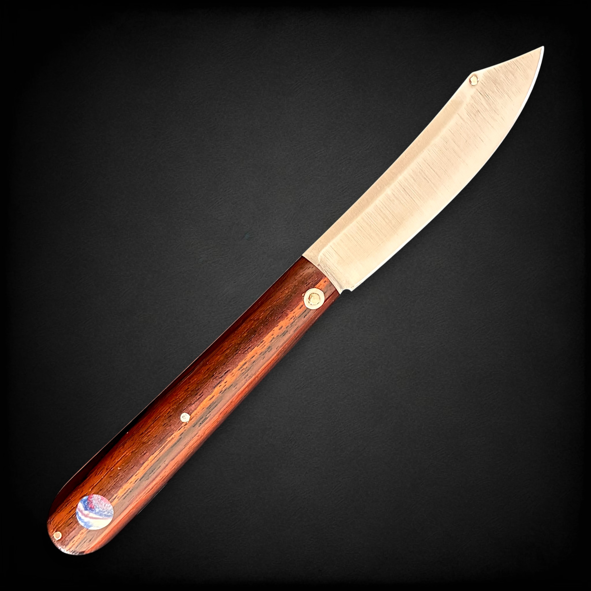 La Queue de Vache - Bois de Rose et Acrylique