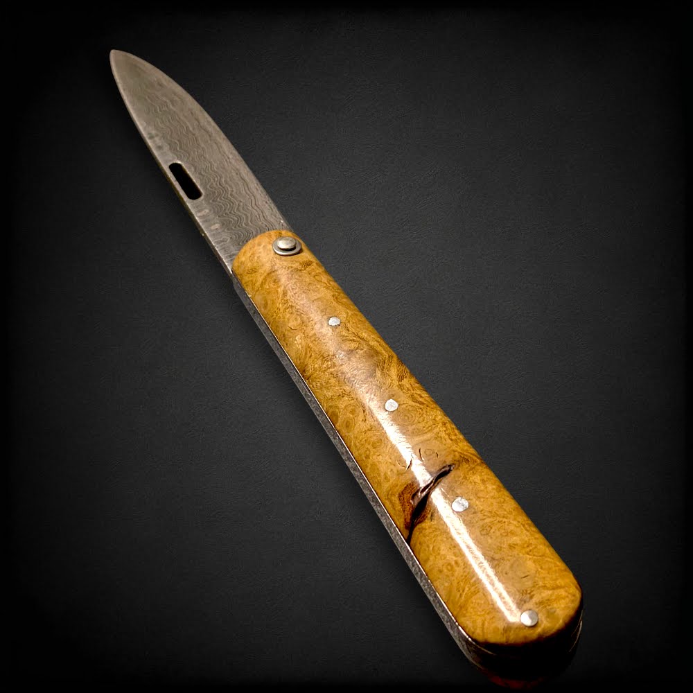 La Queue de Vache DAMAS - Loupe de Thuya