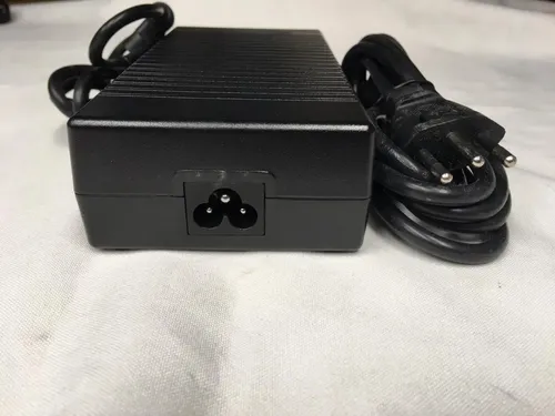 Carregador Bicicleta Elétrica Dafra 36v Bat.lítio 2a Bi-volt Preto