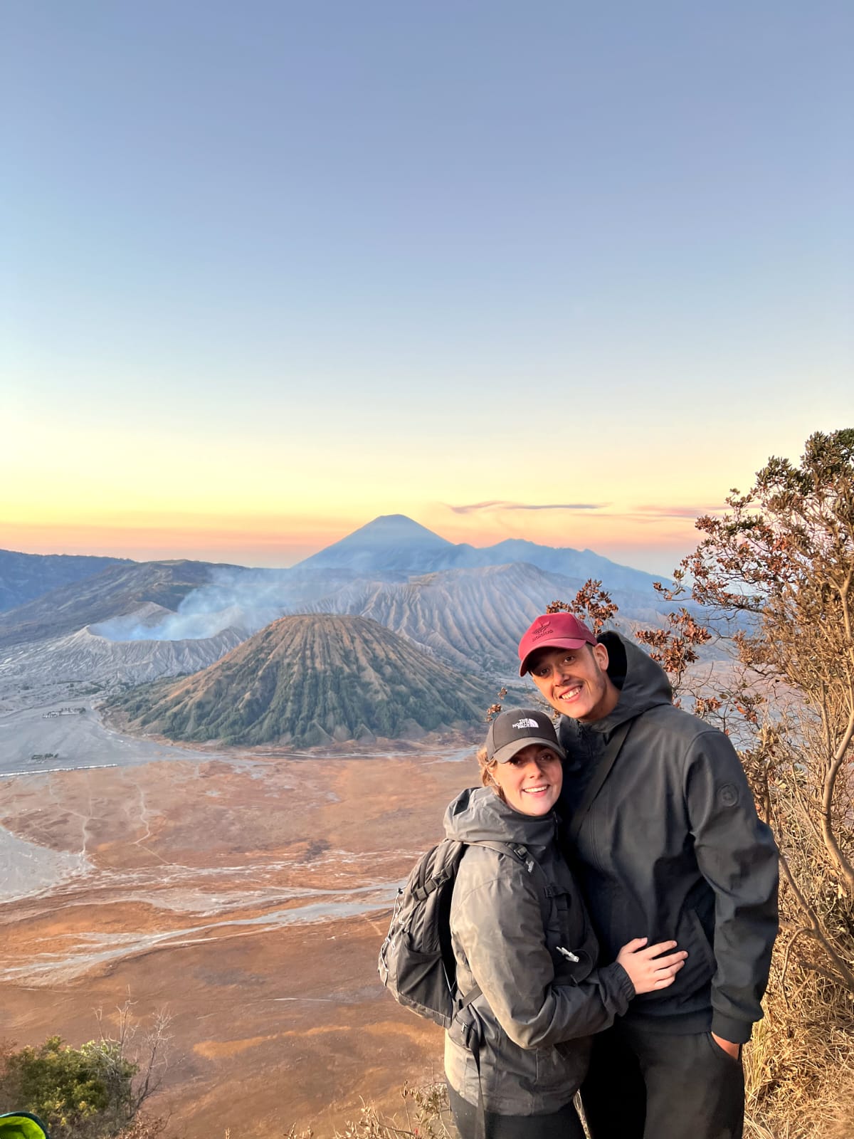 Bromo Tumpaksewu Kawah Ijen Tour 3D2N