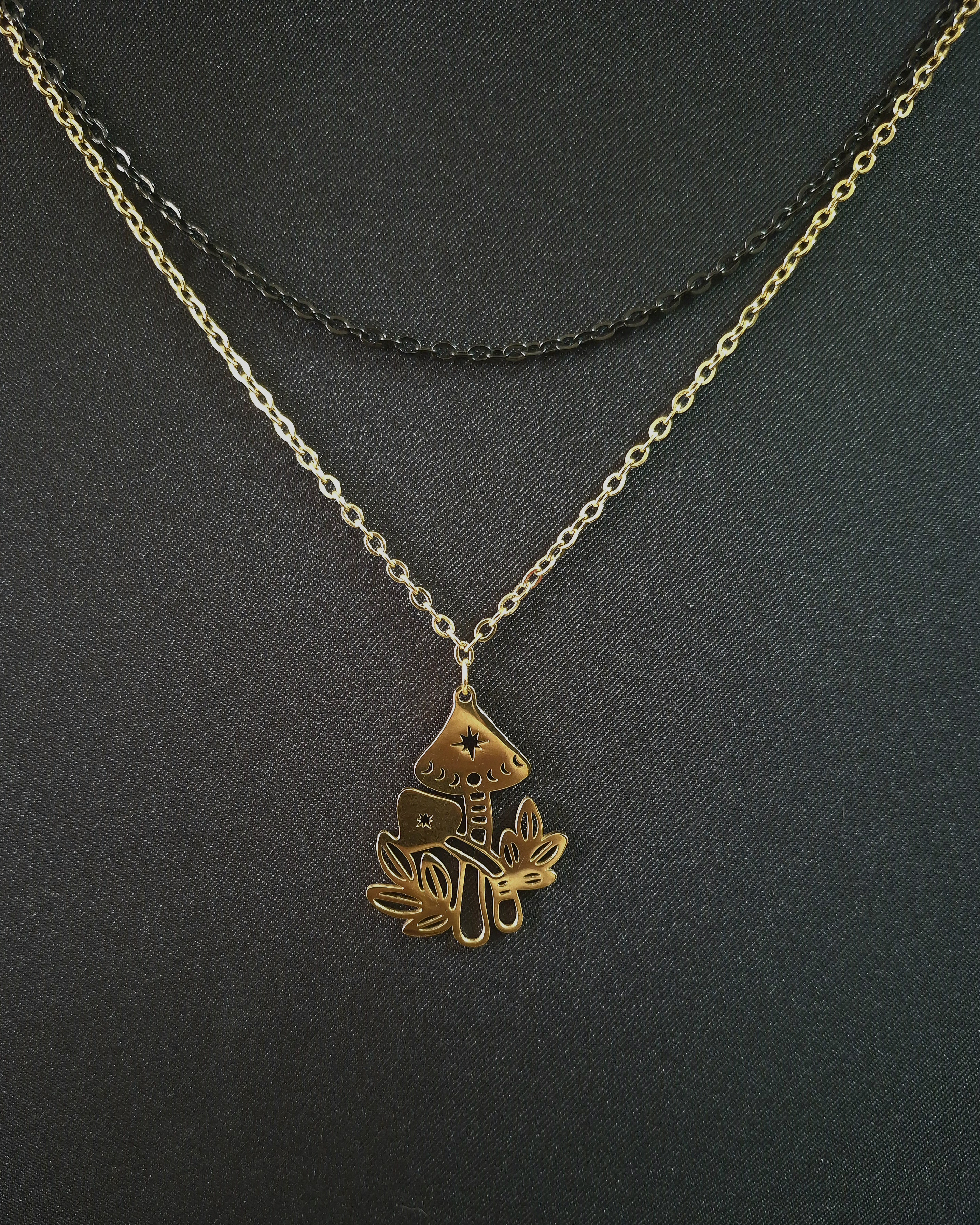 Collier 'MUSHROOM' version or