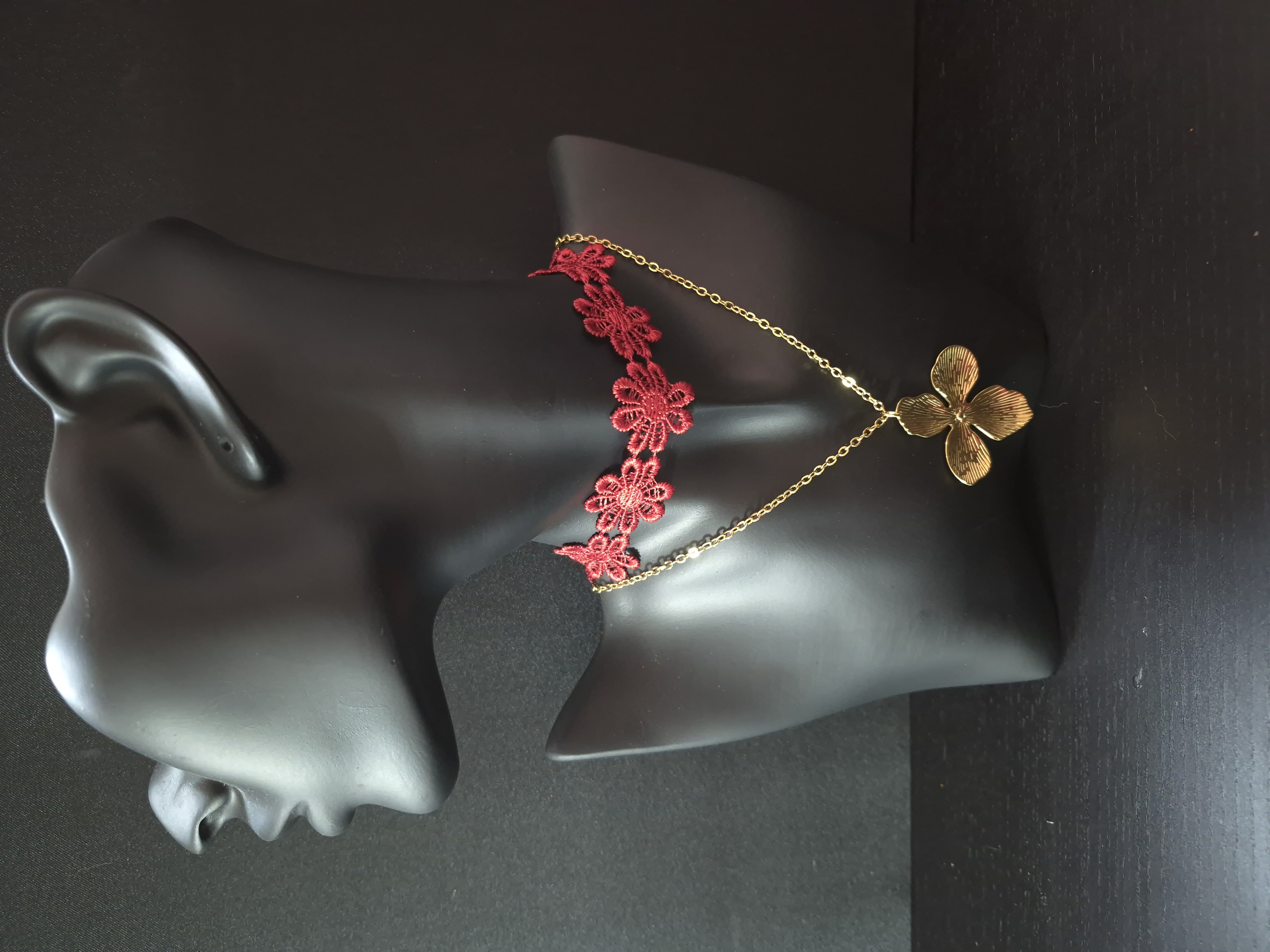 Collier 'DENTELLE'