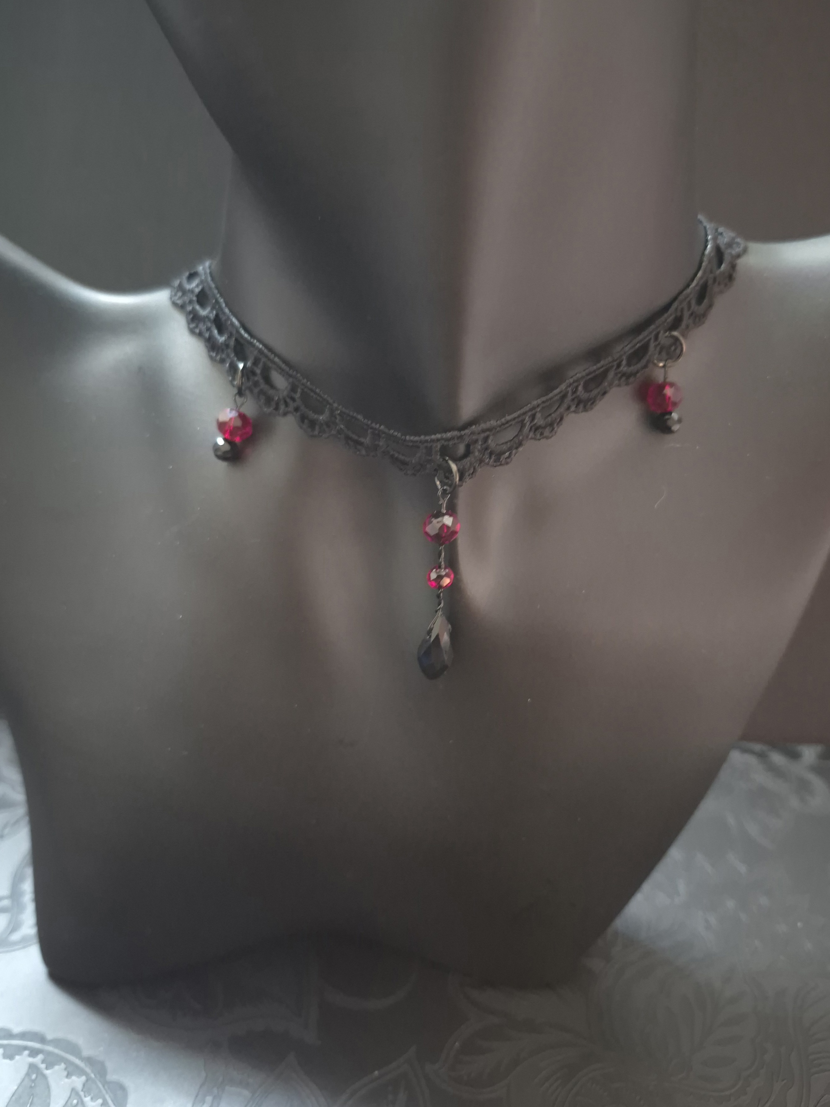 Collier 'RED VAMPIRE'