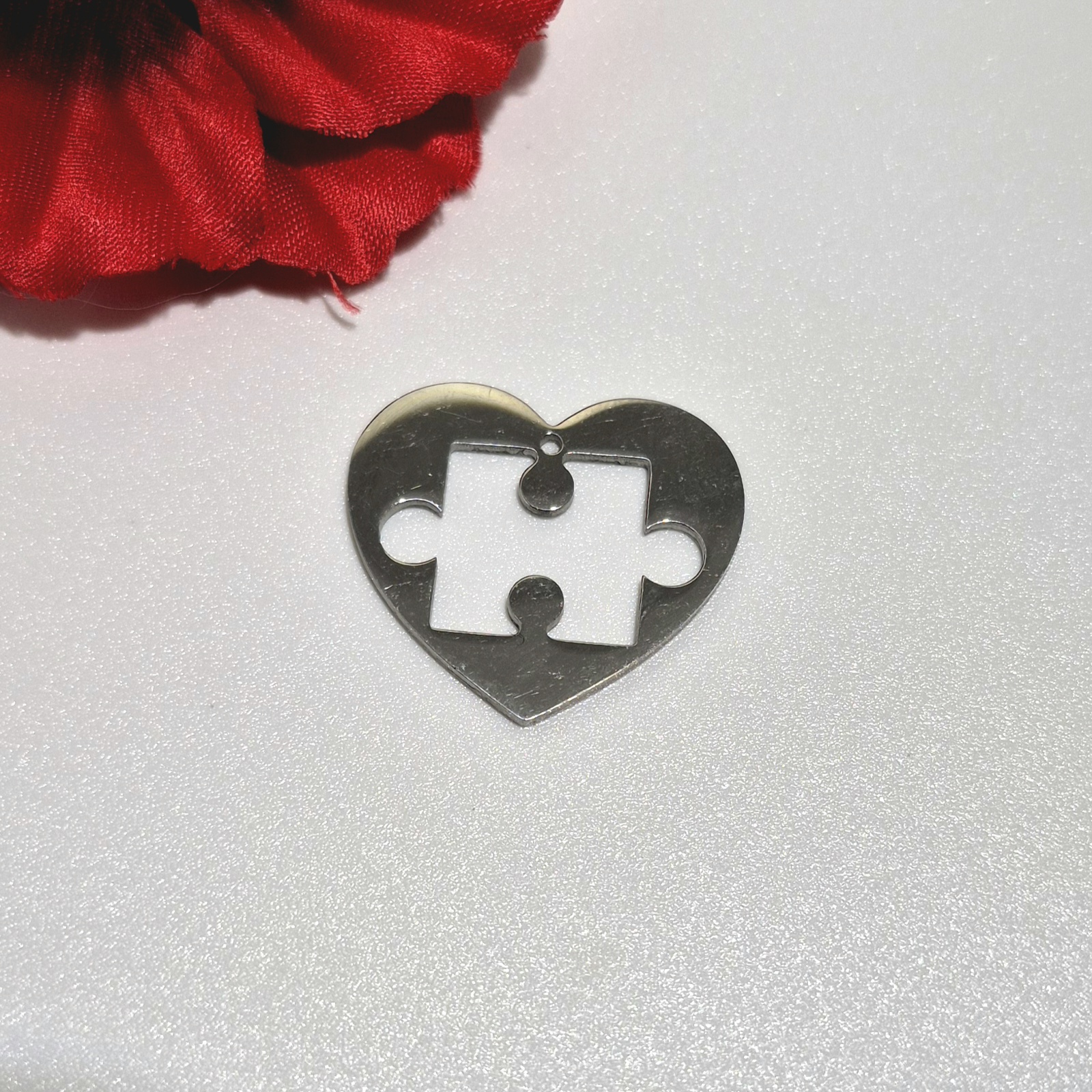 Pendentifs argenté 'HOMMAGE'