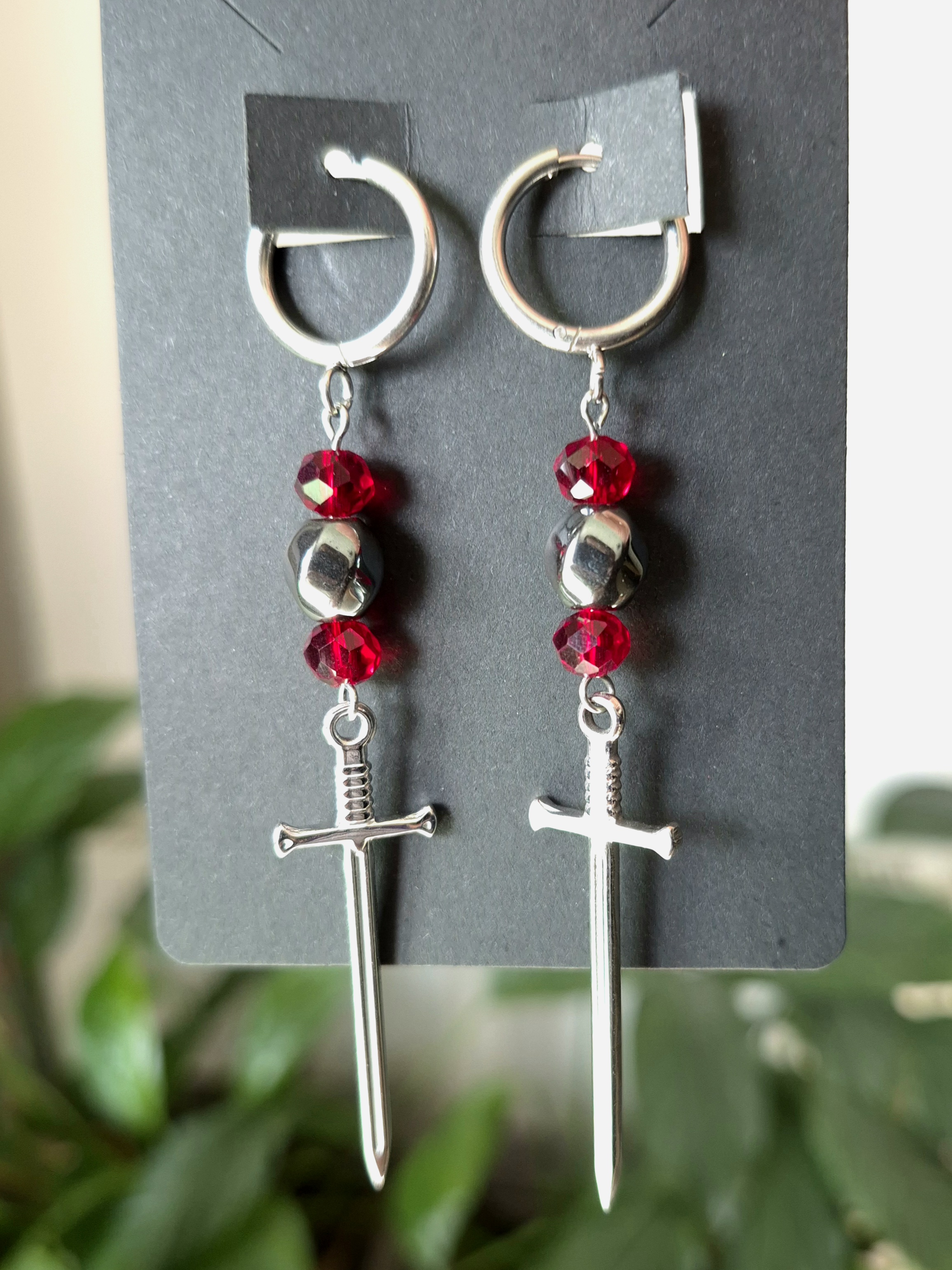 Boucles d’oreilles 'ÉPÉE ARGENTÉE'