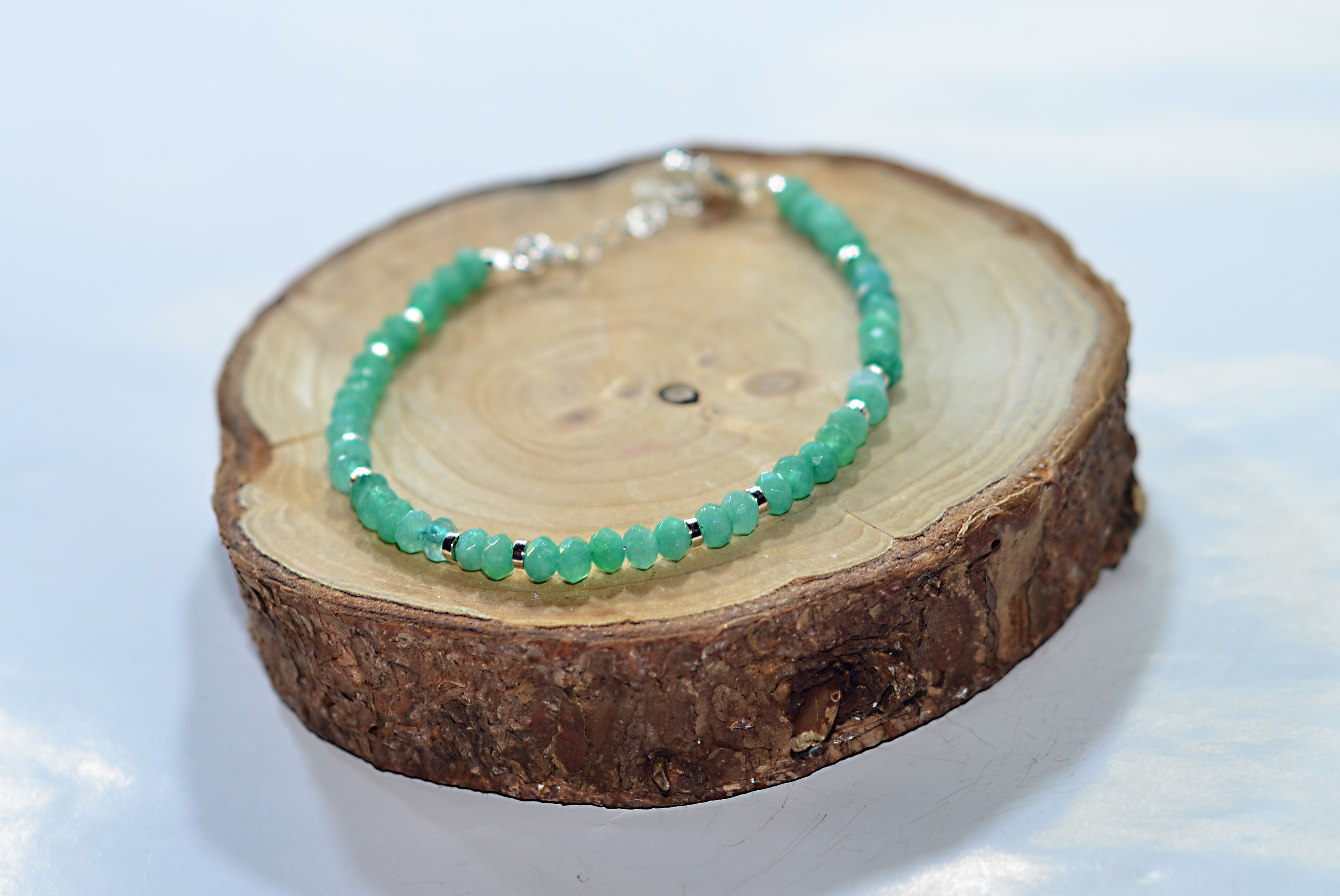 Biżuteria z kamieni naturalnych jadeit nr kat. 339a,b,c,d,e