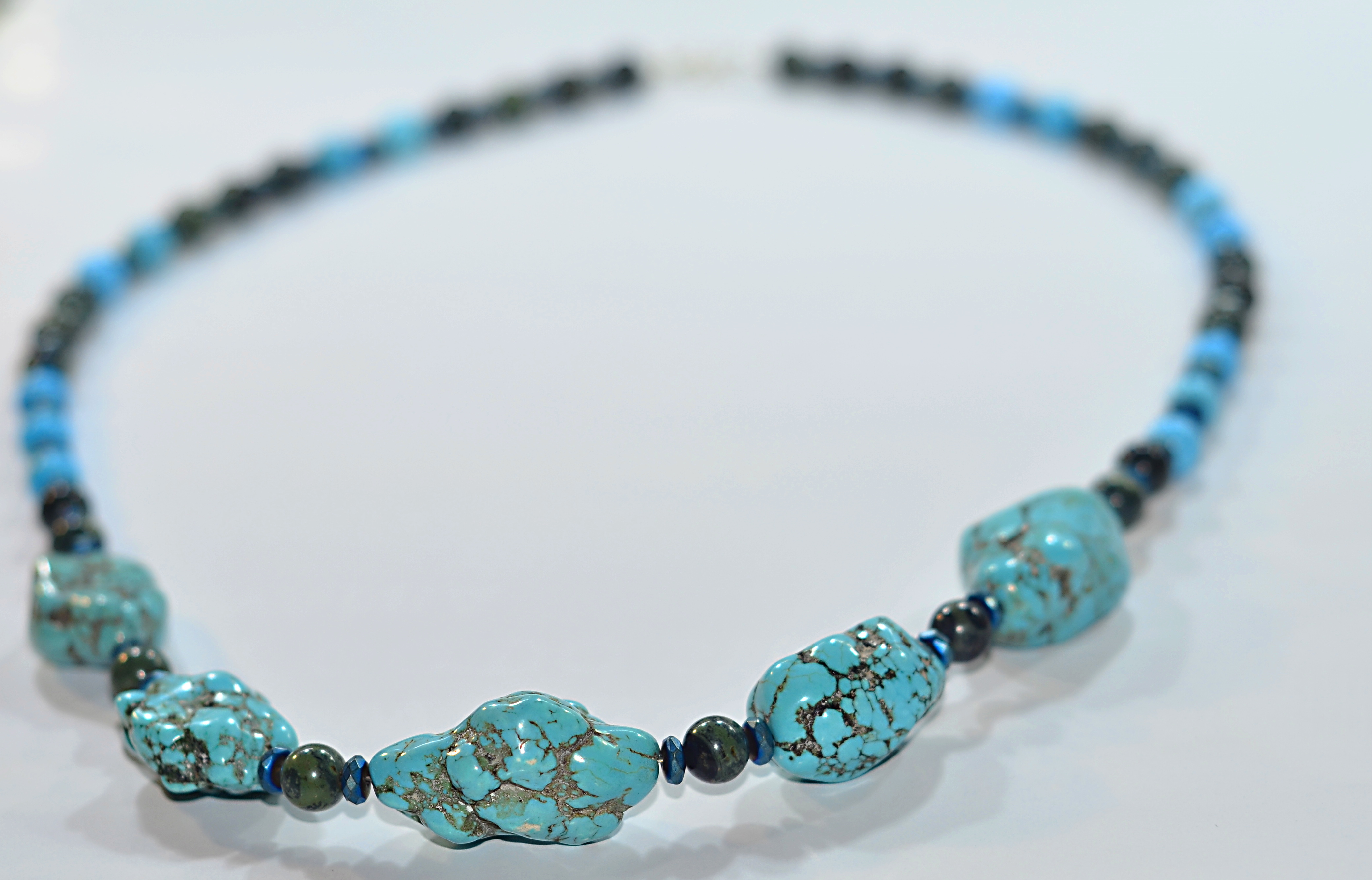 Bizuteria z kamieni naturalnych naszyjnik z turkusem nr kat. 207