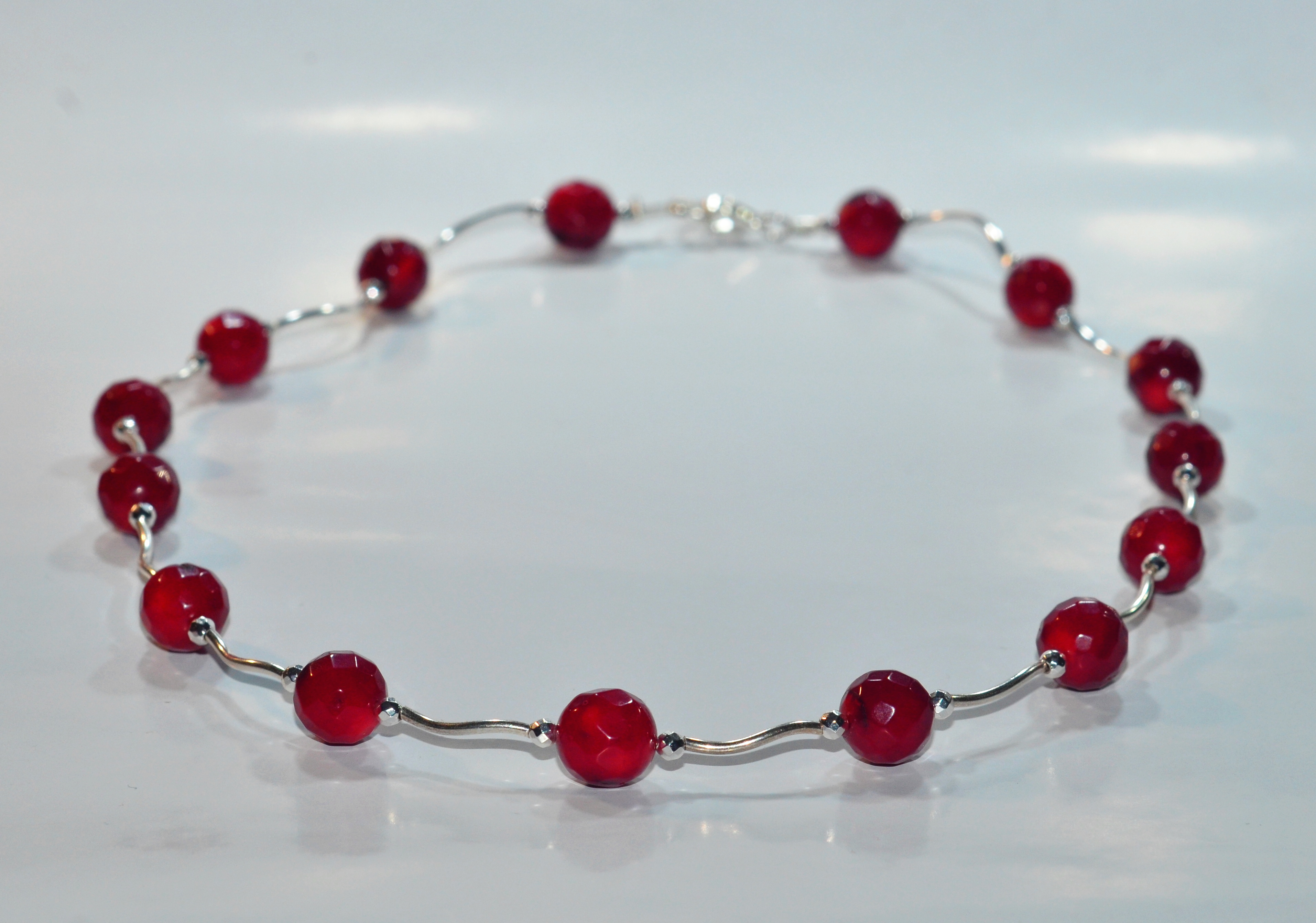 Bizuteria z kamieni naturalnych naszyjnik z koralem - nr kat. 129