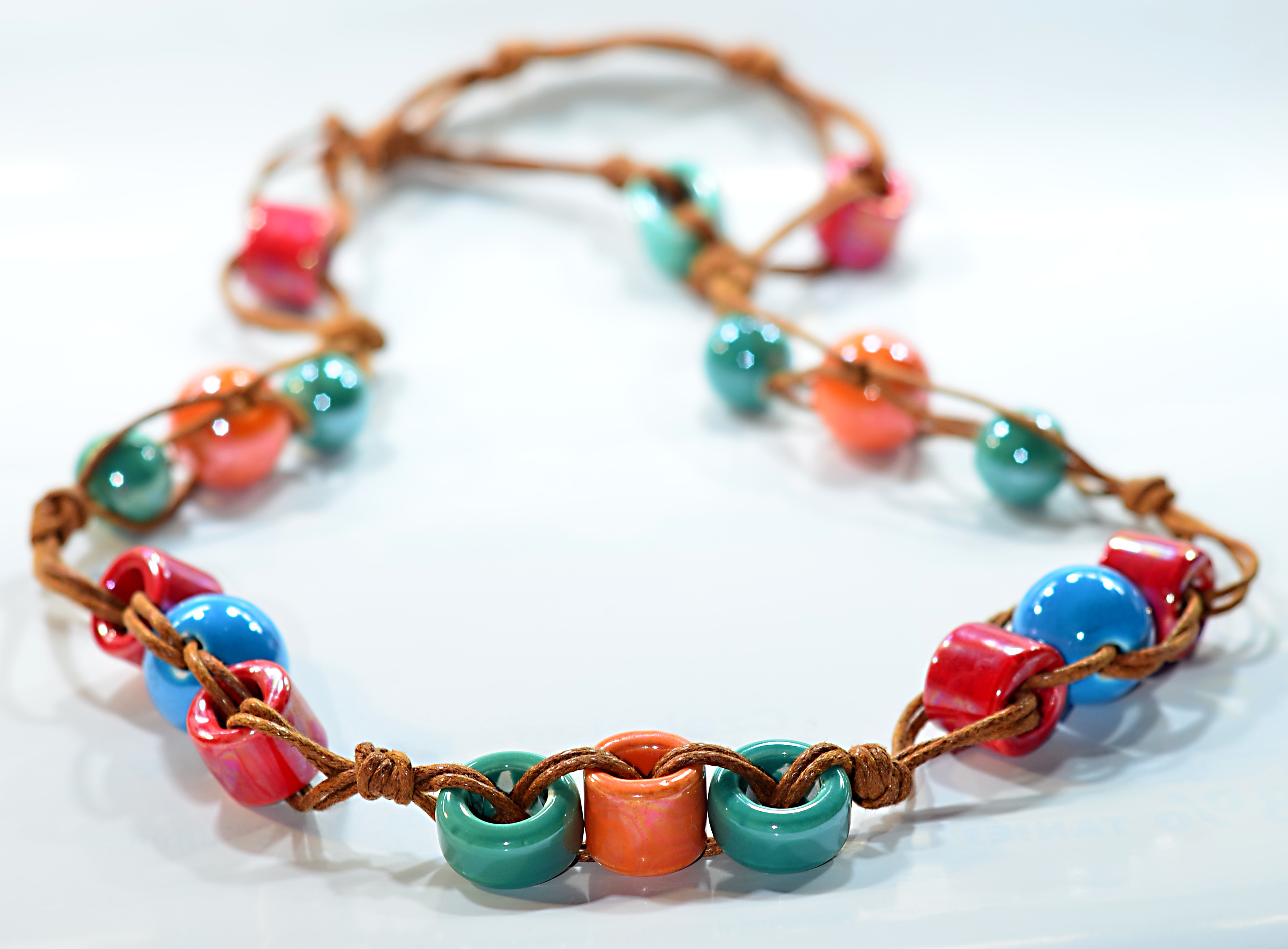 Biżuteria z koralikami ceramicznymi - naszyjnik - nr kat. C2