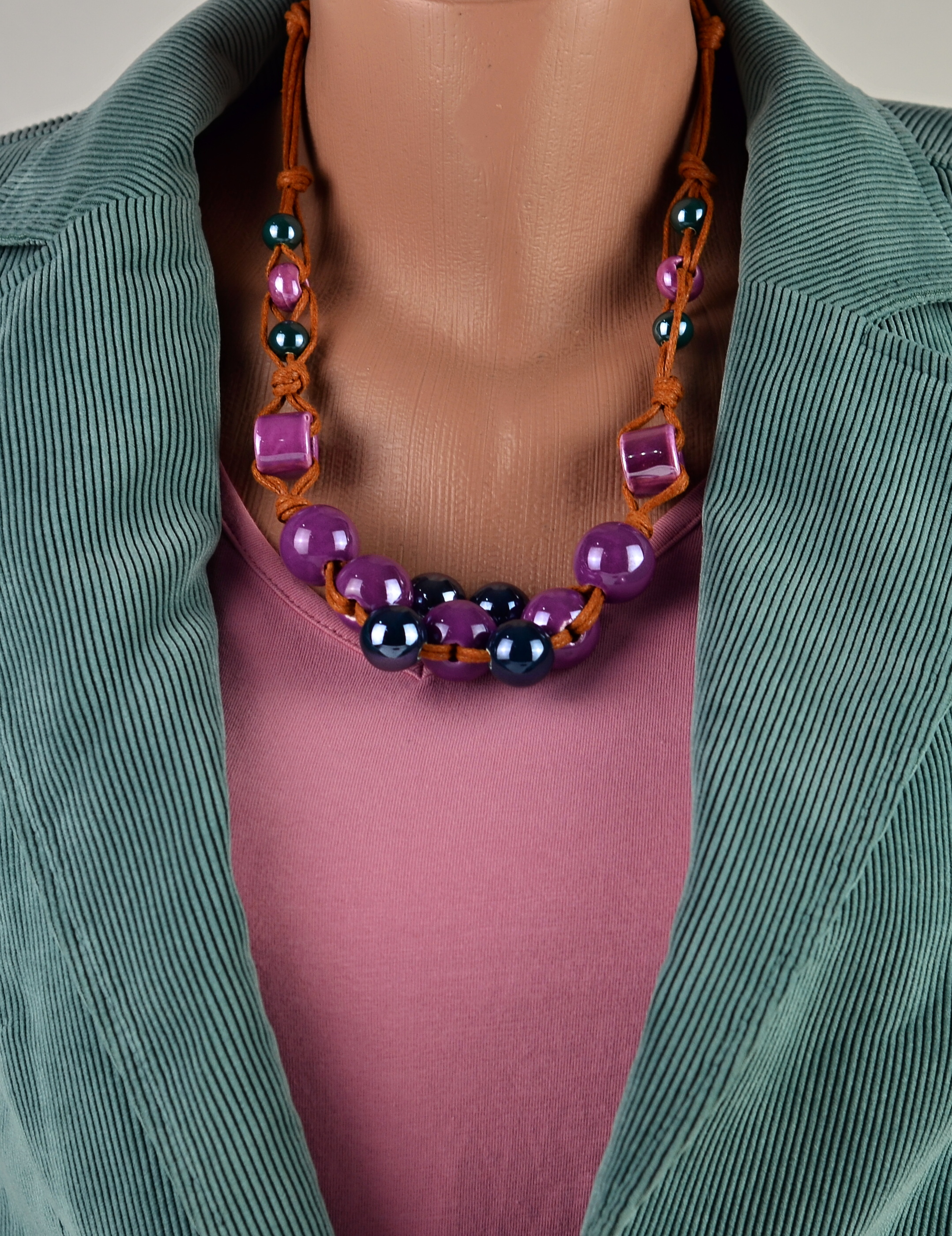 Biżuteria z koralikami ceramicznymi - naszyjnik - nr kat. C1