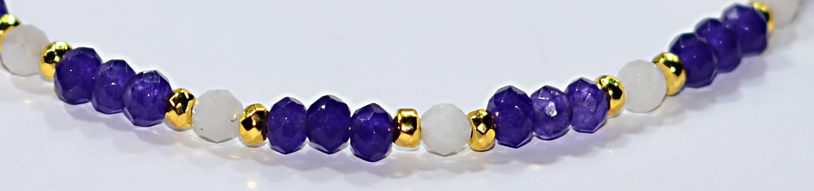 Biżuteria z kamieni naturalnych - bransoletka z kamieniem księżycowym - nr kat. 238a