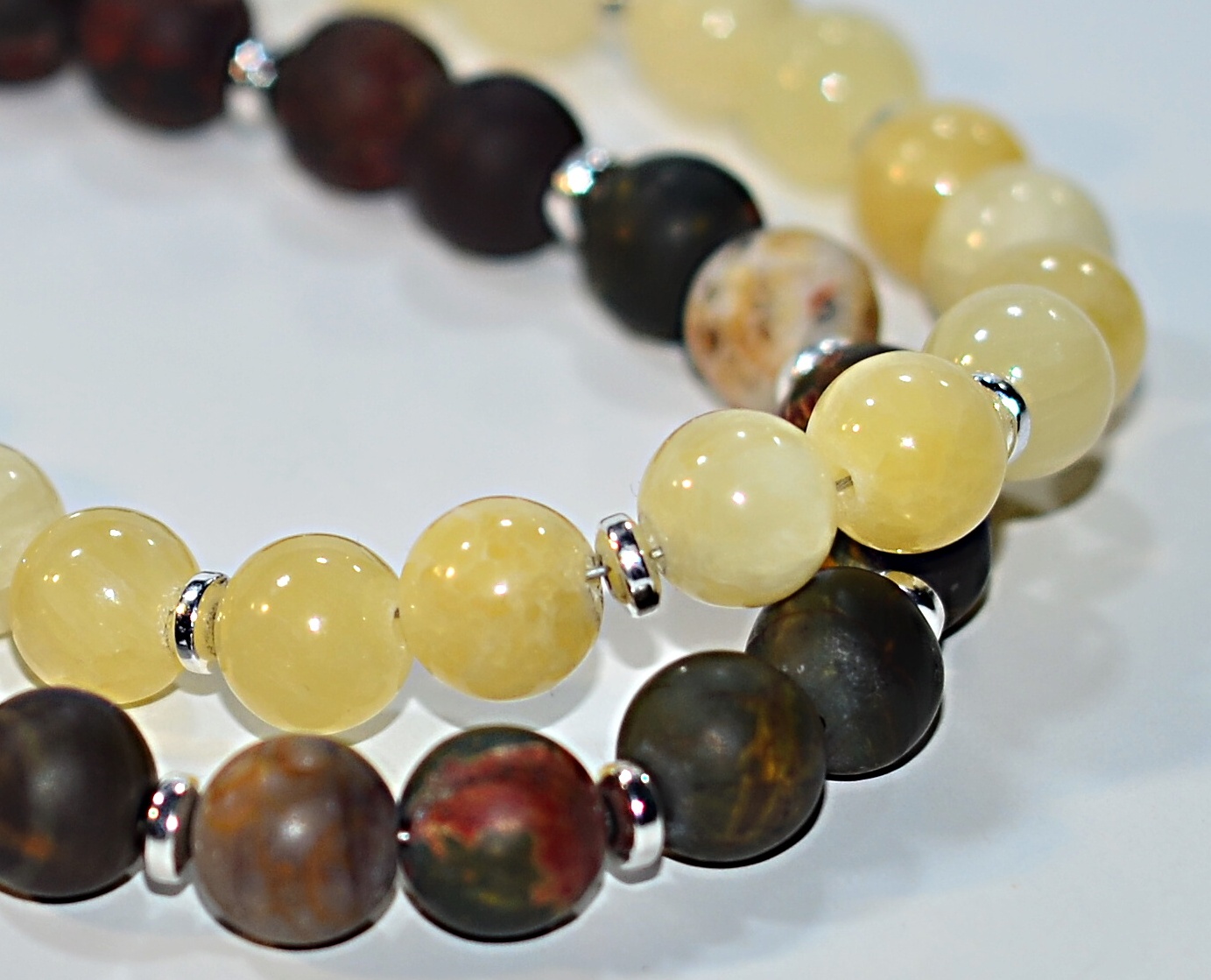 Biżuteria z kamieni naturalnych - bransoletka z nefrytem - nr kat. 224a