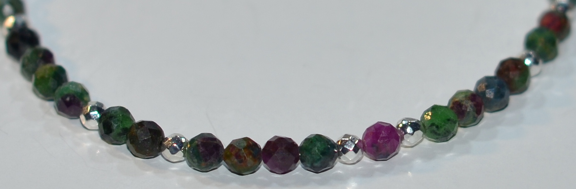 Biżuteria z kamieni naturalnych - bransoletka ze szmaragdem i rubinem - nr kat. 189a