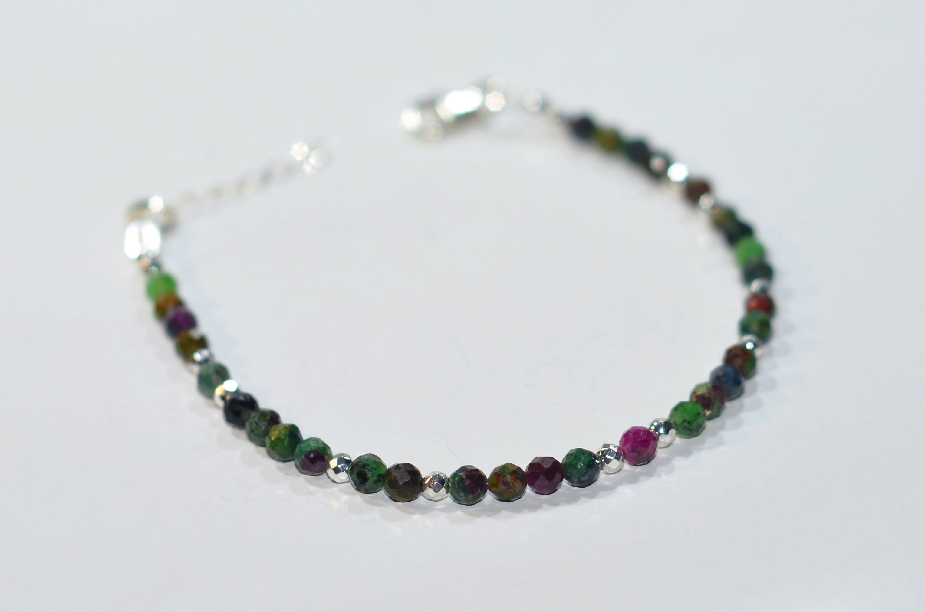 Biżuteria z kamieni naturalnych - bransoletka ze szmaragdem i rubinem - nr kat. 189a