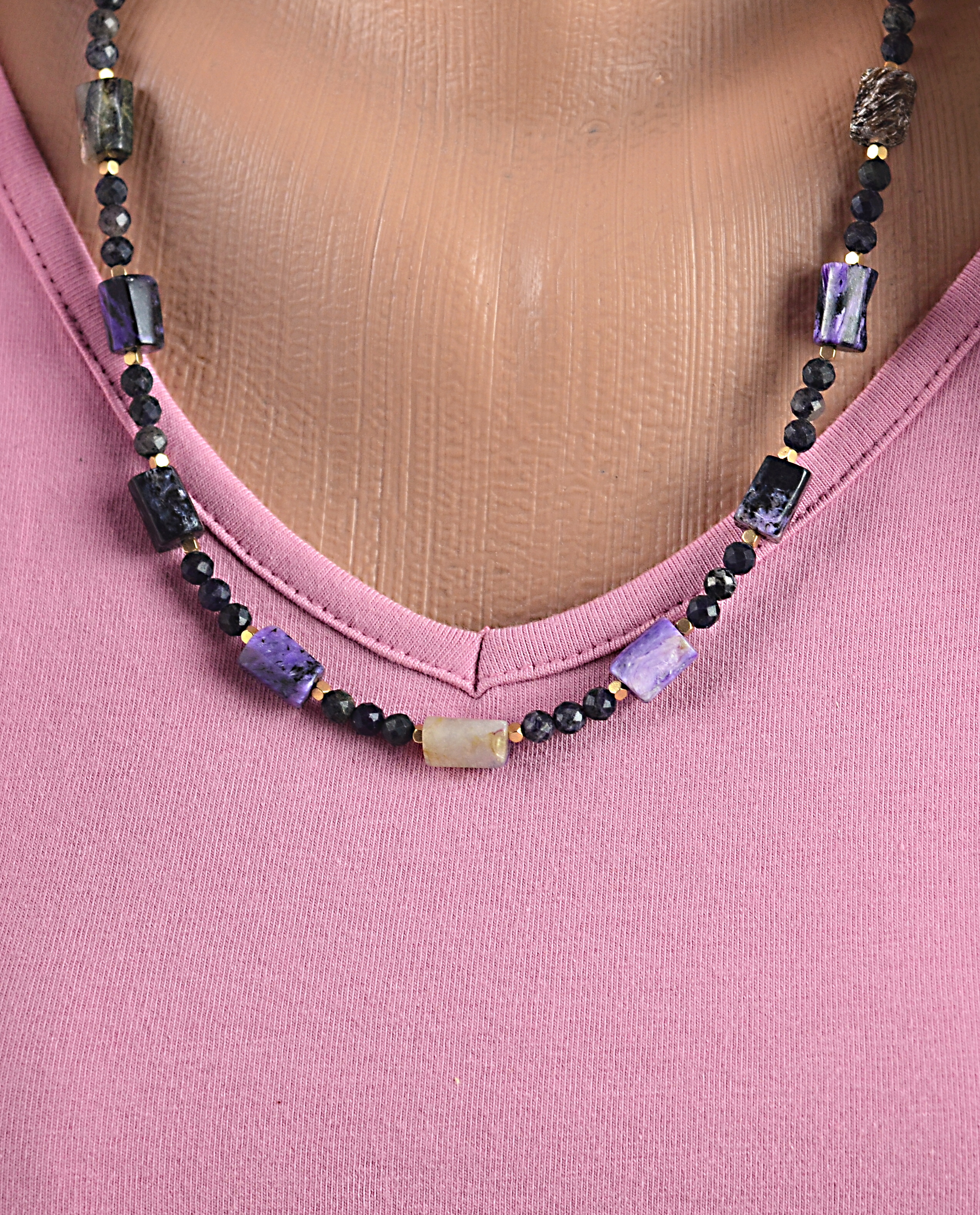 Naszyjnik z czaroitem - nr kat. 309