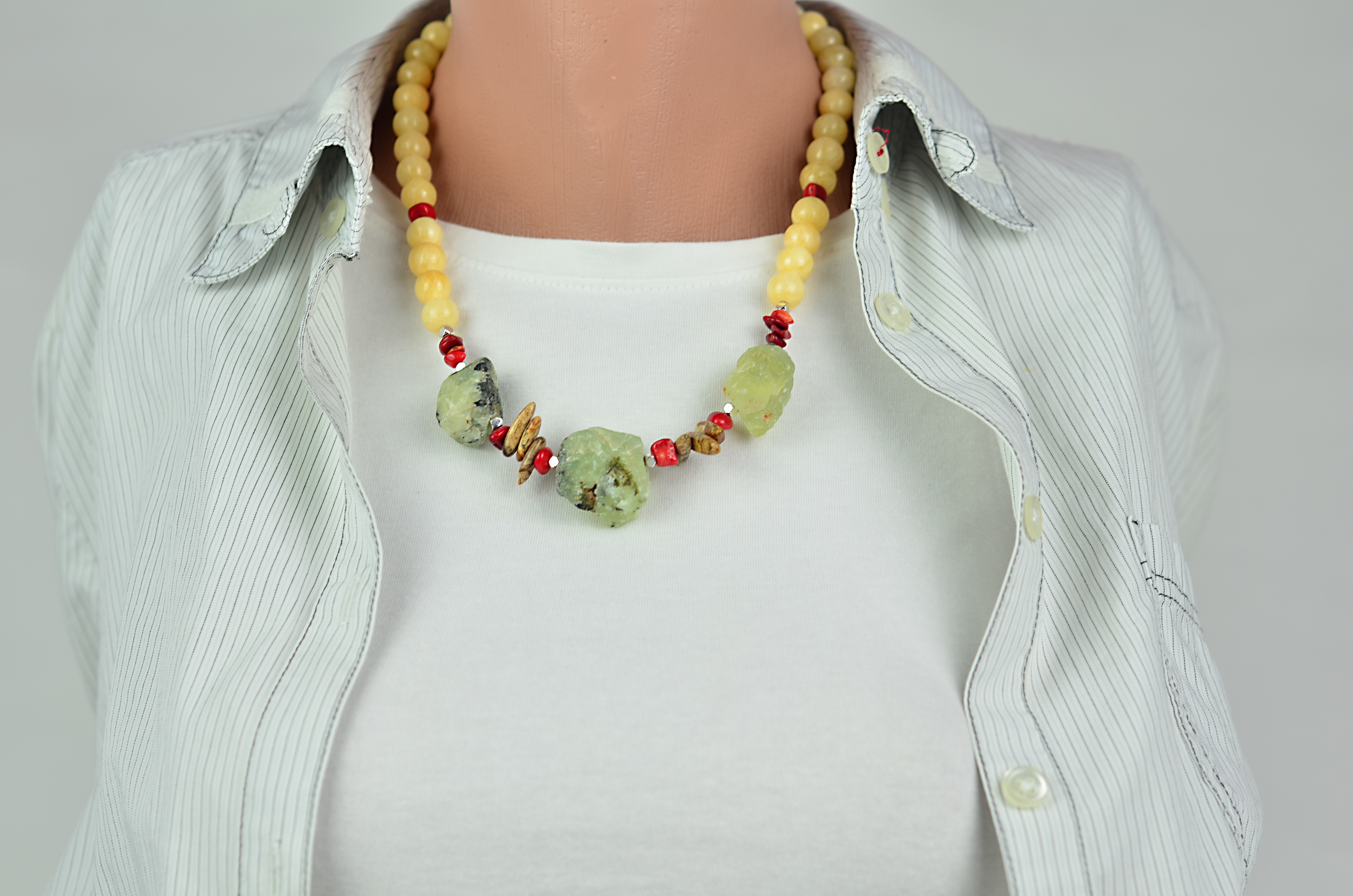 Naszyjnik z nefrytem - nr kat. 60