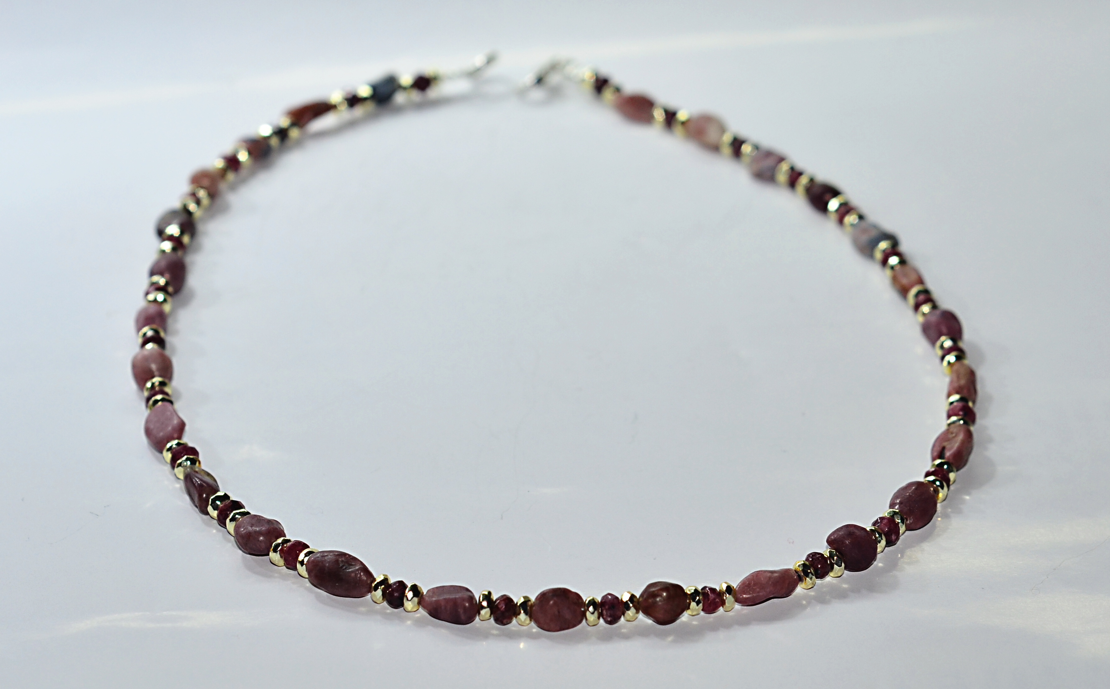 Naszyjnik  z "rubinem z szafirem" - nr kat. 273