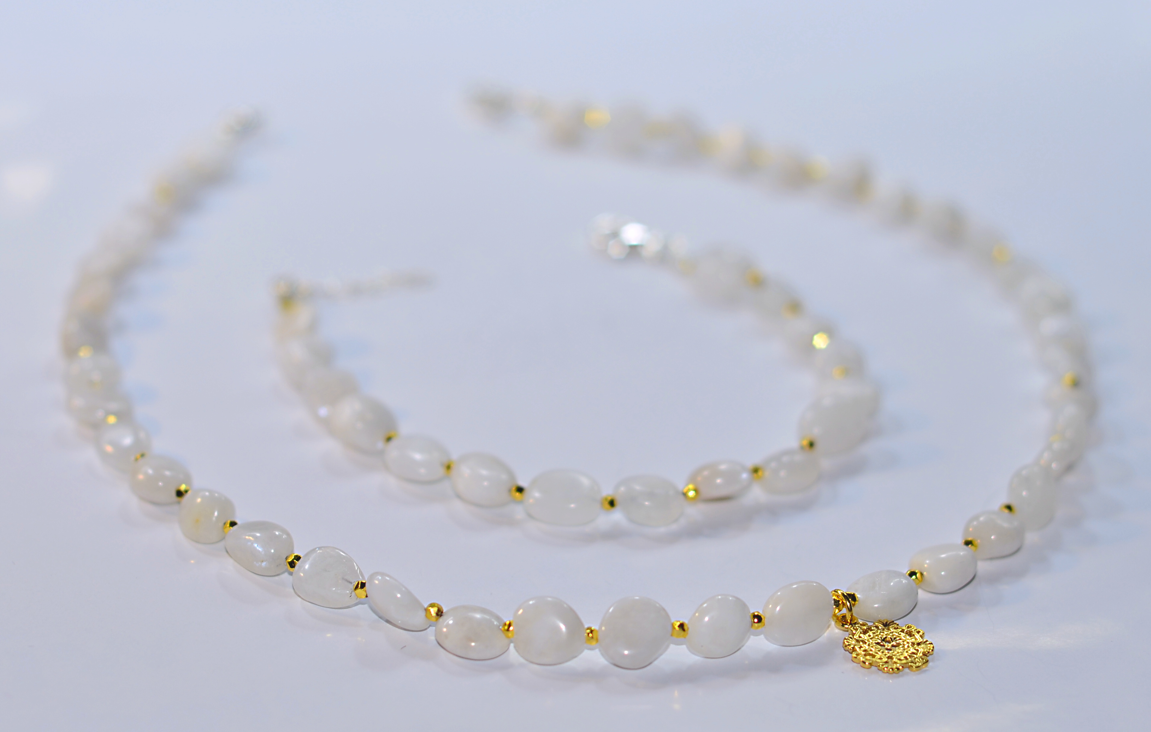 Naszyjnik i bransoeltka z kamieniem księżycowym - nr kat. 212, 212a