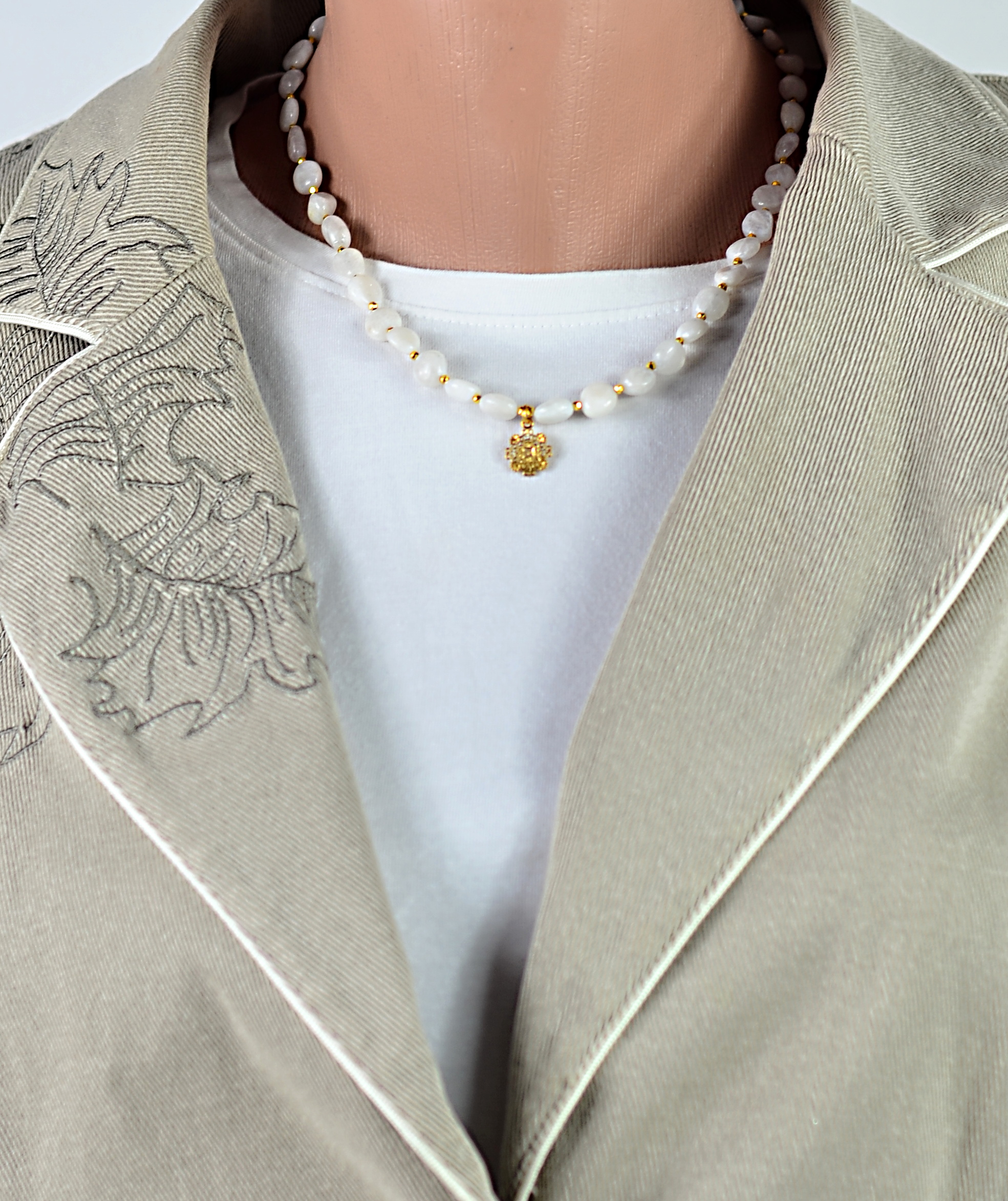 Naszyjnik z kamieniem księżycowym - nr kat. 212