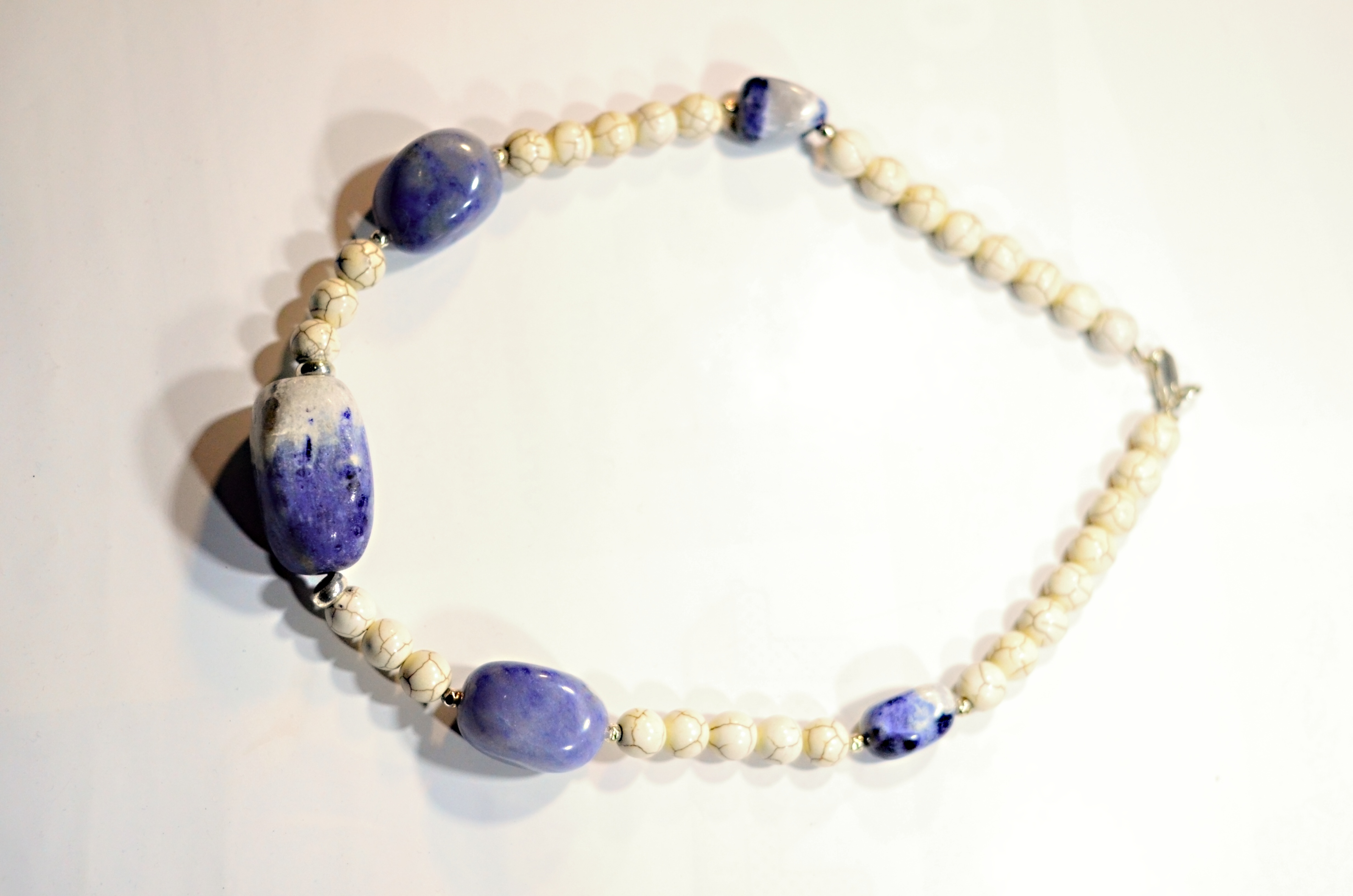 Naszyjnik z sugiltem - nr kat. 53