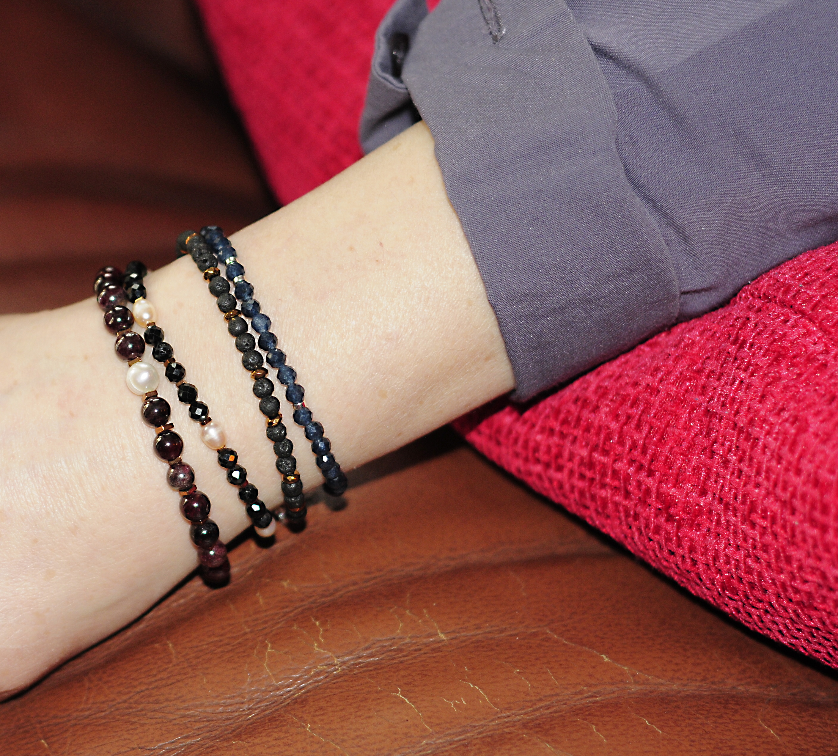 Bransoletka z lawą wulakniczną - nr kat. 368a