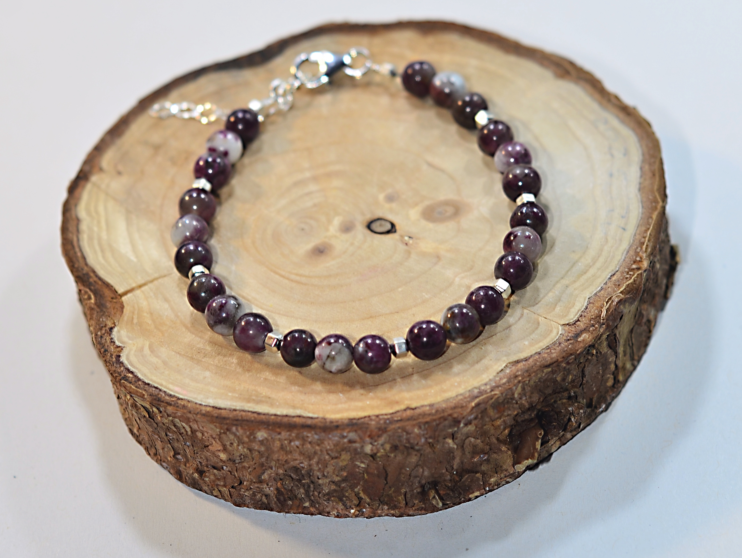 Bransoletka z turmalinem śliwkowym - 356a