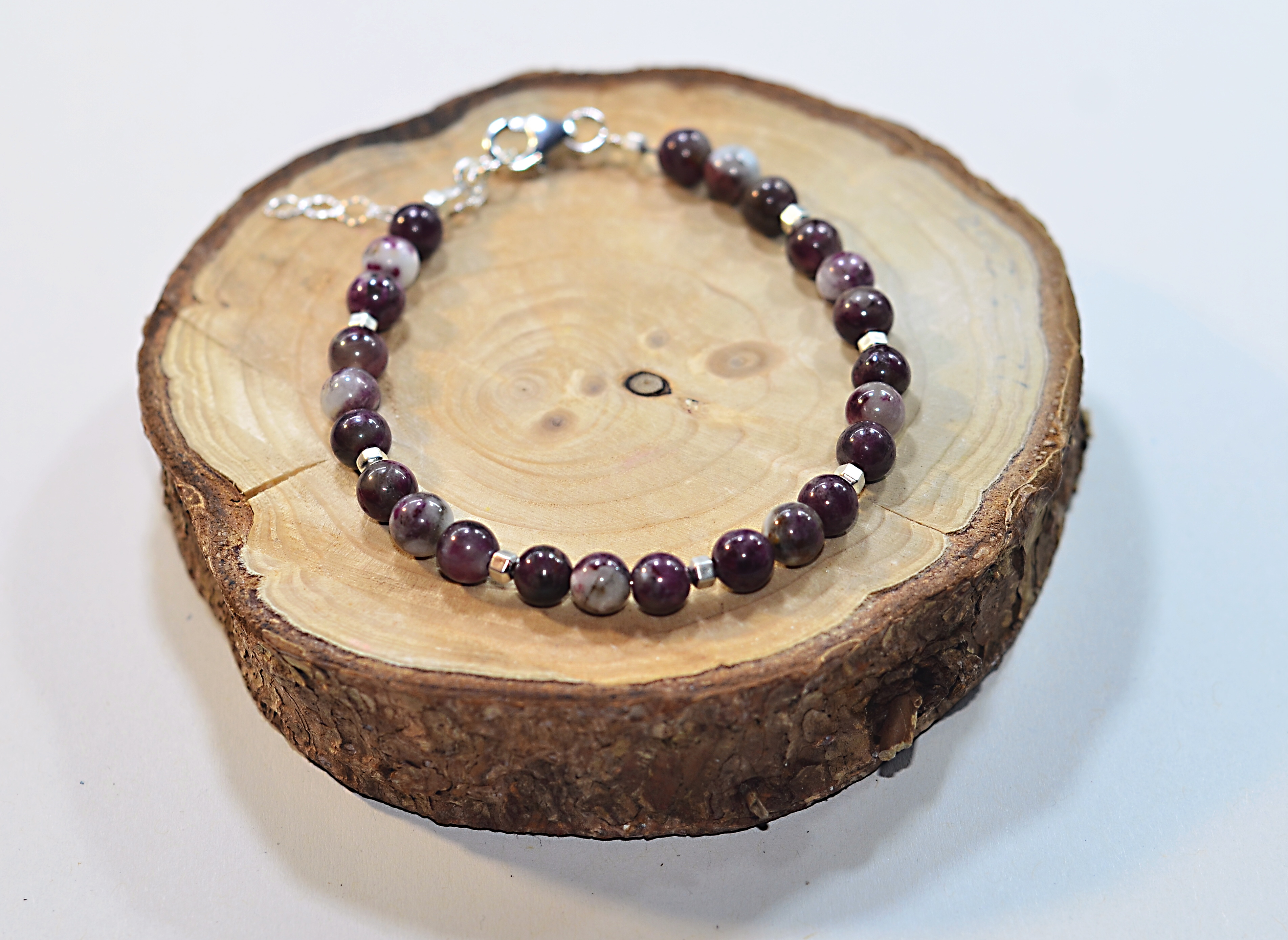 Bransoletka z turmalinem śliwkowym - 356a