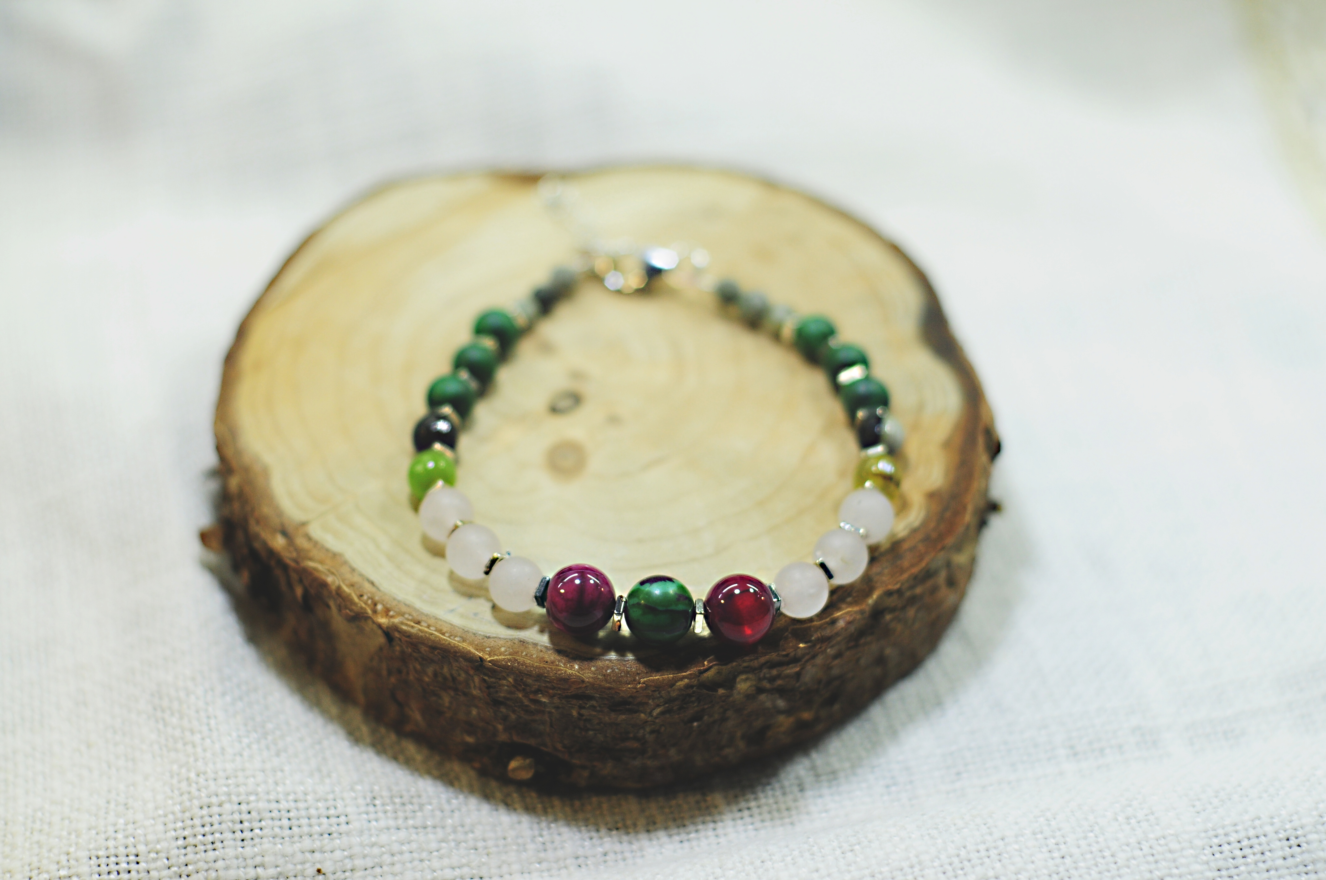 Bransoletka z kryształem górskim - nr kat. 395a