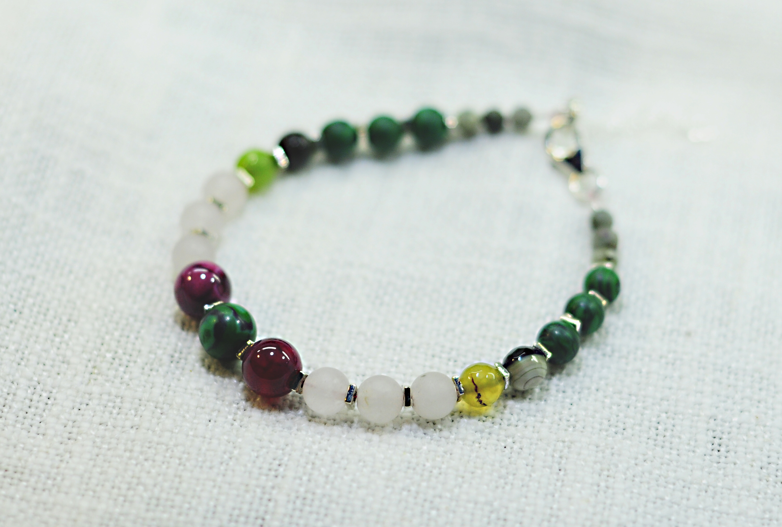 Bransoletka z kryształem górskim - nr kat. 395a