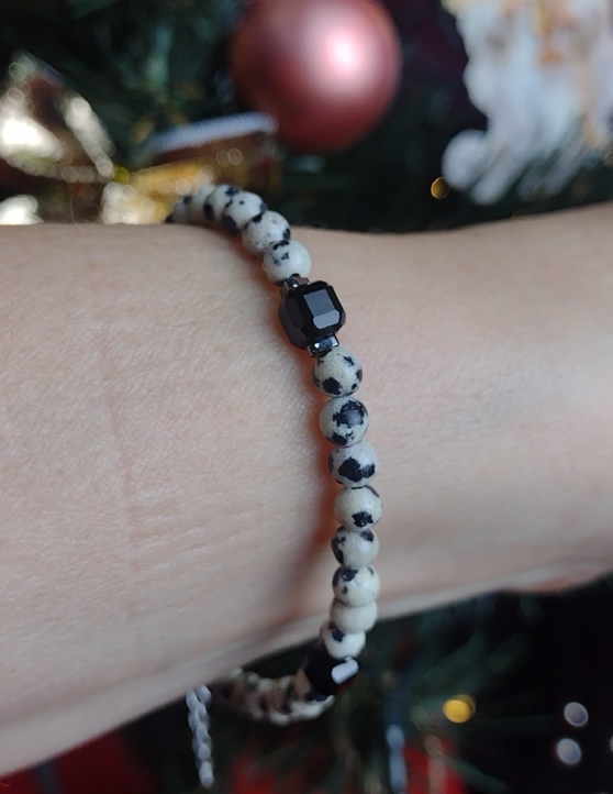 Bransoletka z jaspisem dalmatyńskim - nr kat. 476a