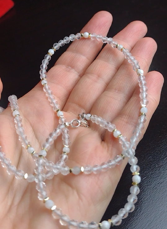 Bransoletka z kryształem górskim  - nr kat. 387a