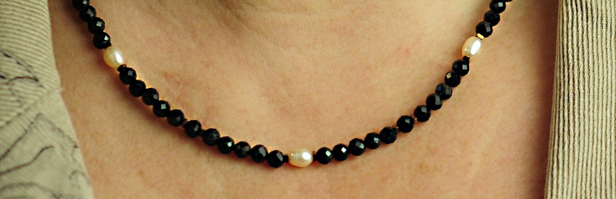 Naszyjnik z turmalinem i perłą - nr kat. 371