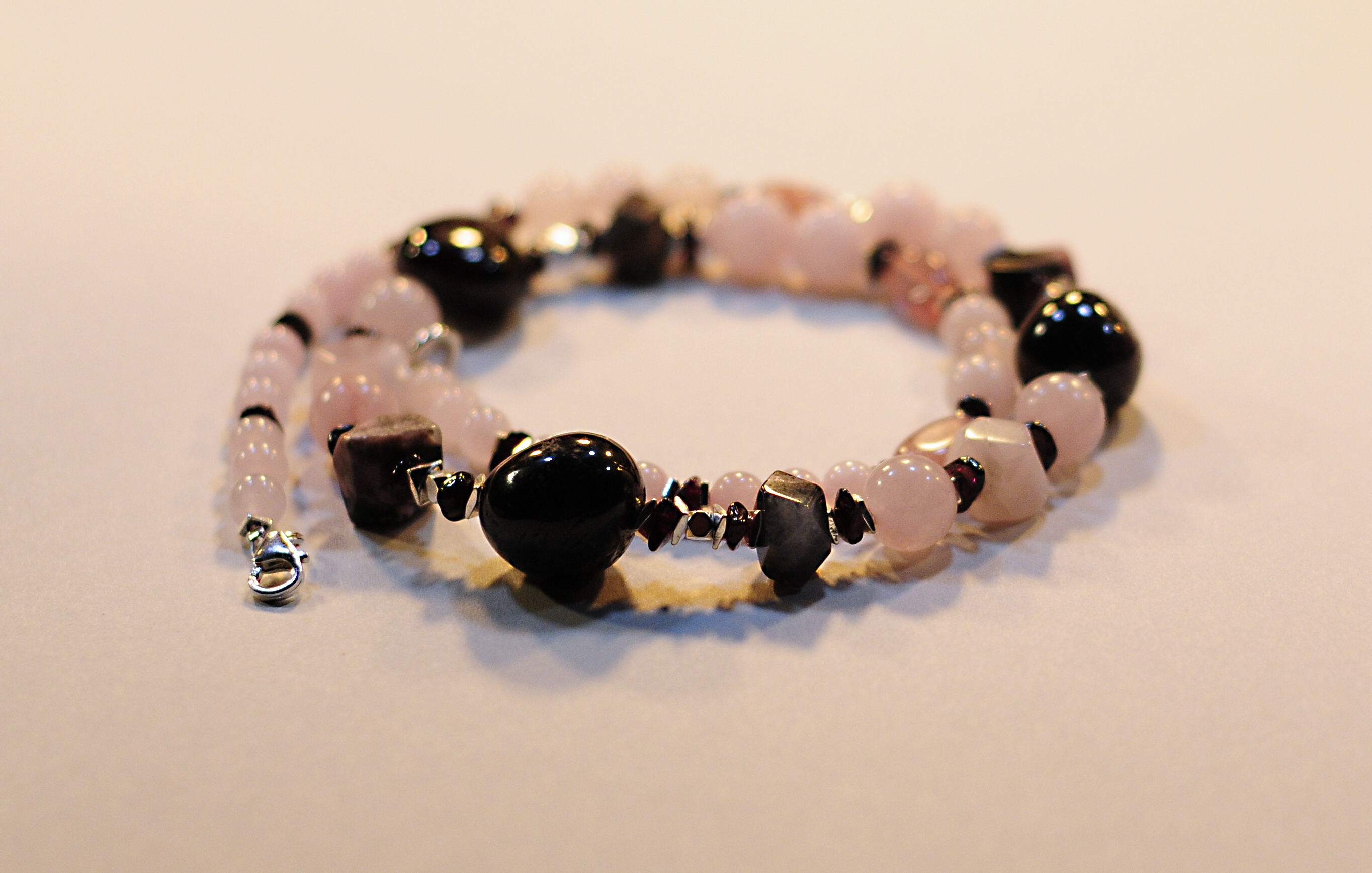 Naszyjnik z kwarcem różowym - nr kat. 466