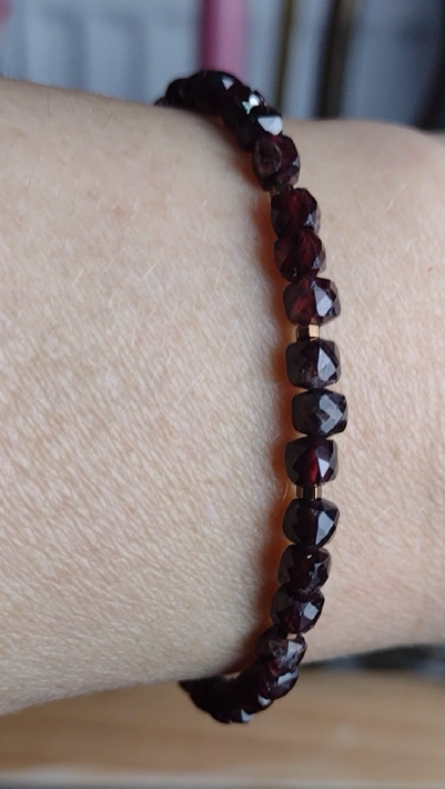 Bransoletka z granatem - nr kat. 469a