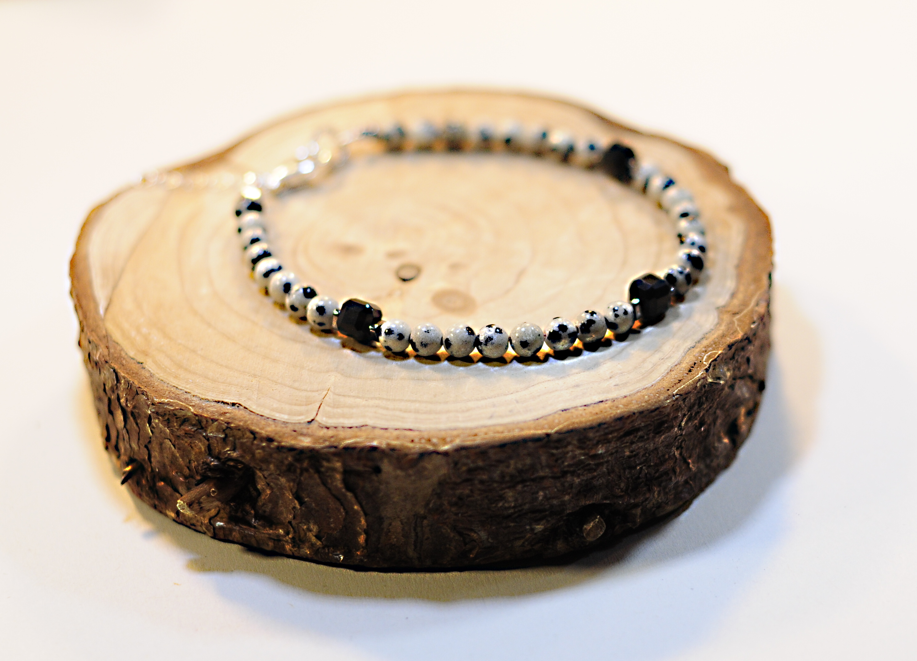 Bransoletka z jaspisem dalmatyńskim - nr kat. 476a