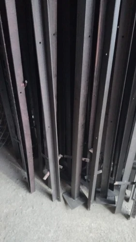 Chain Link Fencing Angle