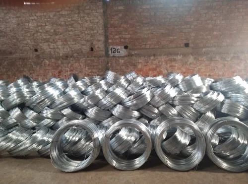 Chainlink Green White Grey Wire