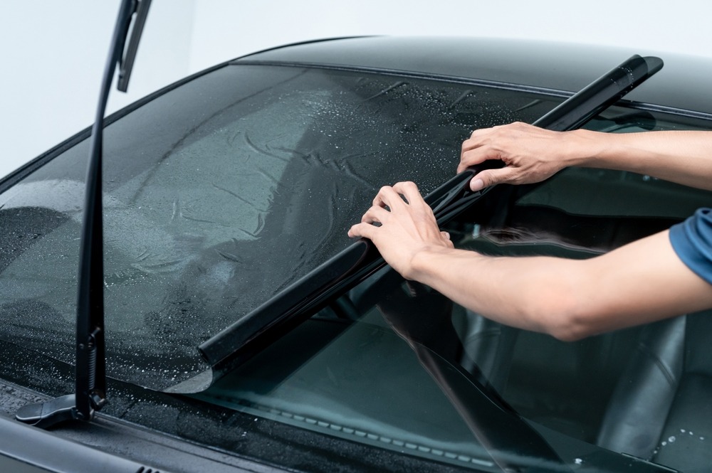 Carbon Windshield Tint