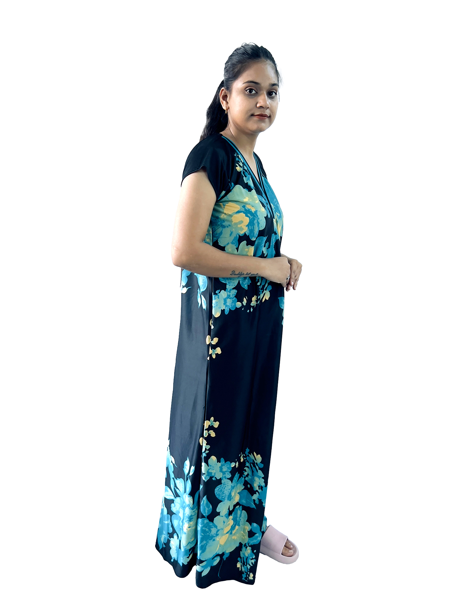 Pearlfly Sareena Gowns
