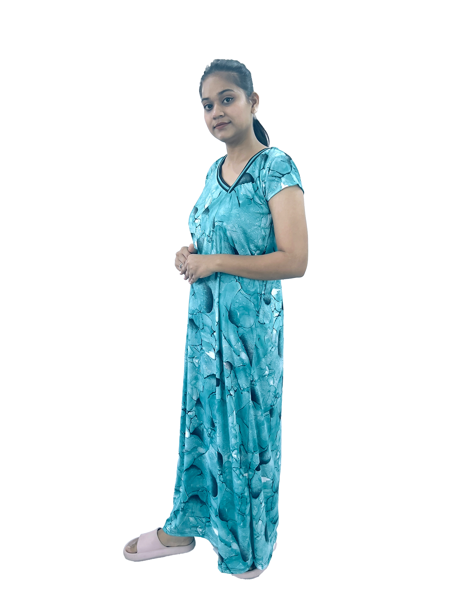 Pearlfly Sareena Gowns 