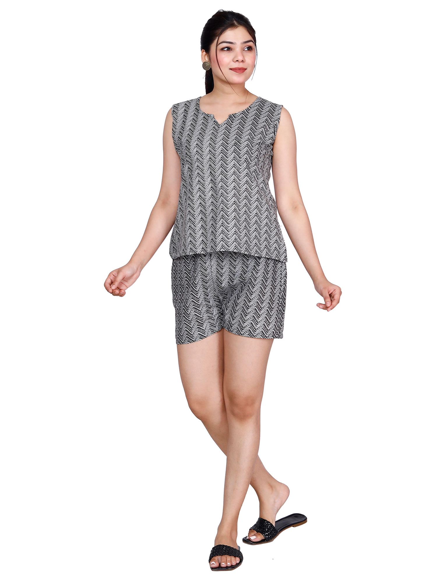 Pearlfly Women Cotton Printed Top n Short
