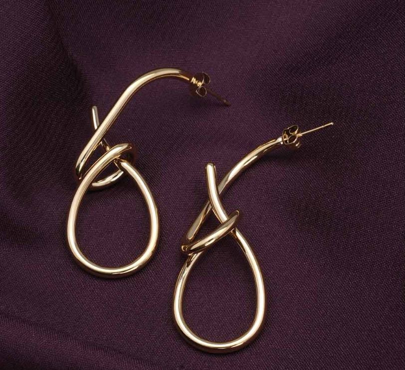 Intertwined Gold Drop Earrings