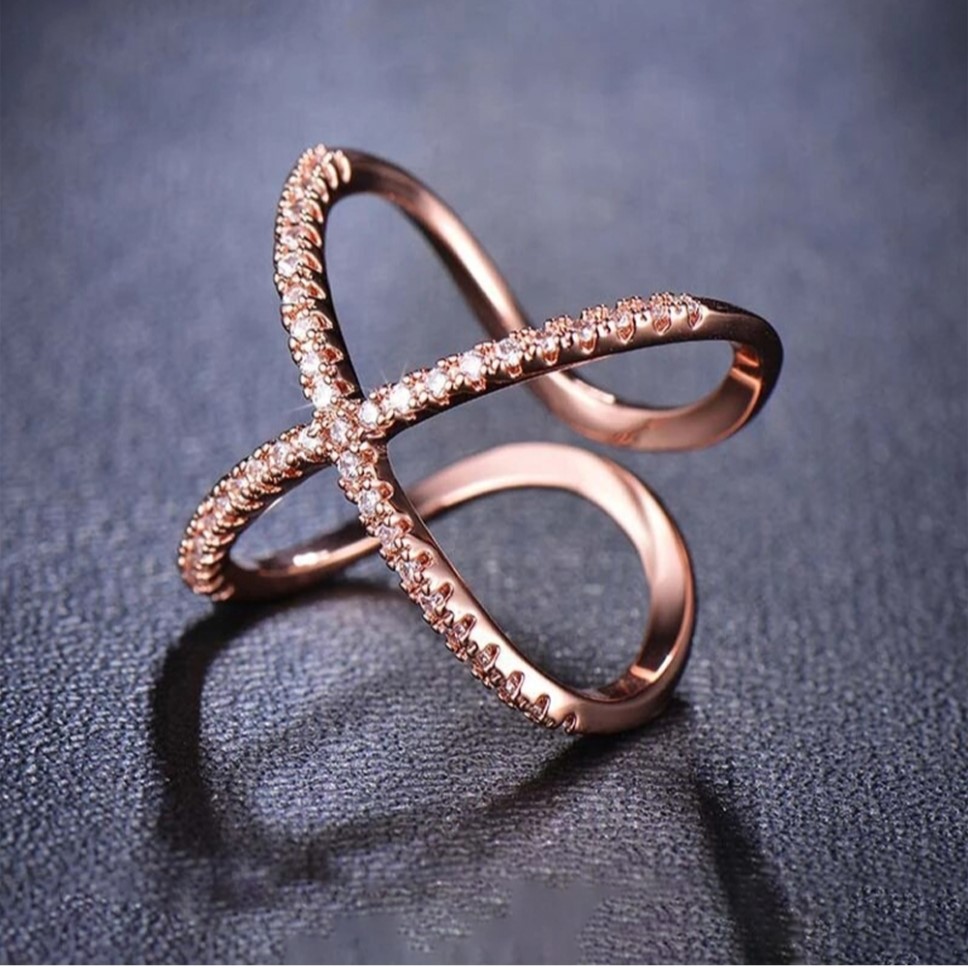 Elegant Silver Cross Ring