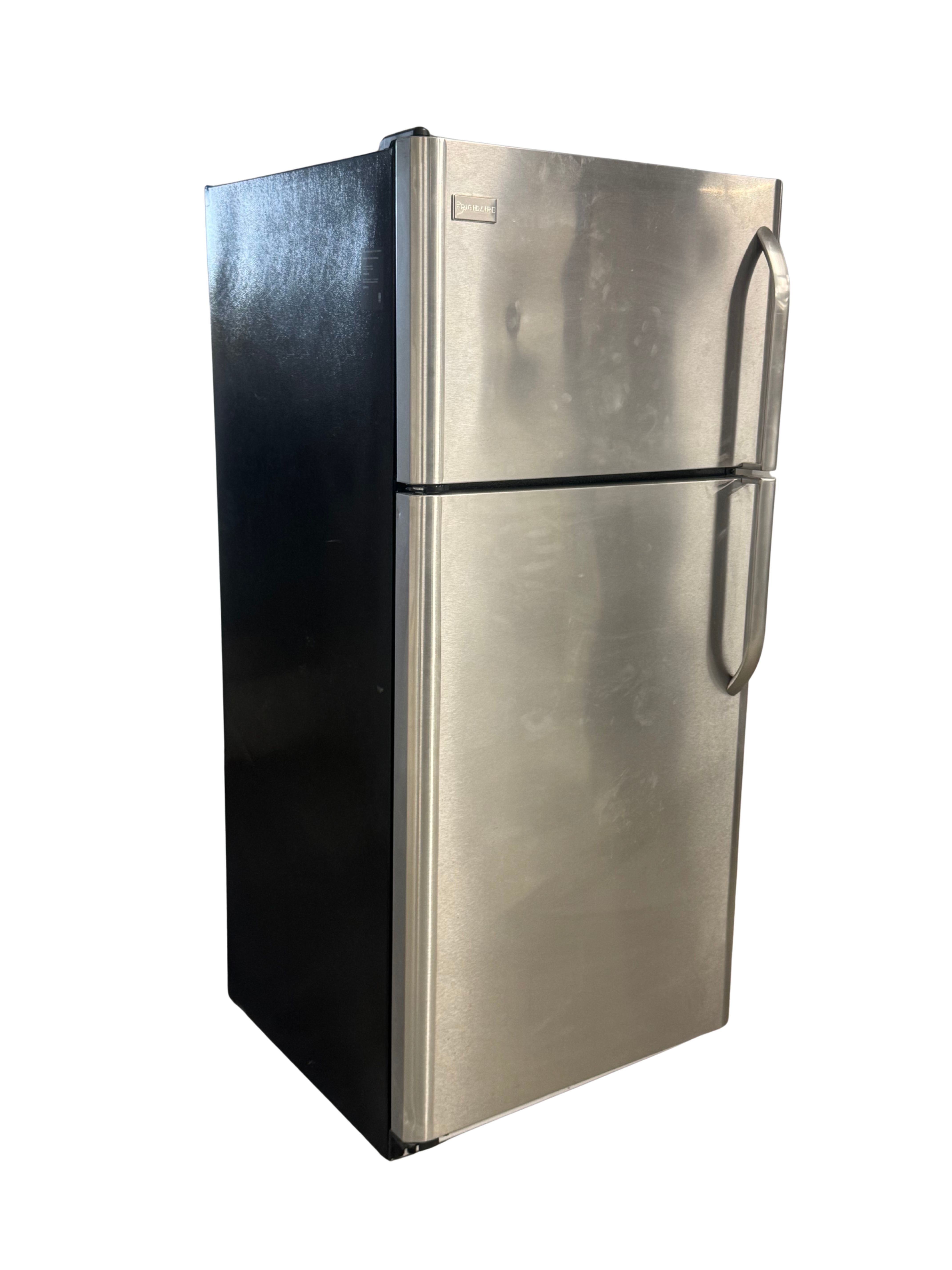 Frigidaire Refrigerator Used CFTR1826LK 30" 